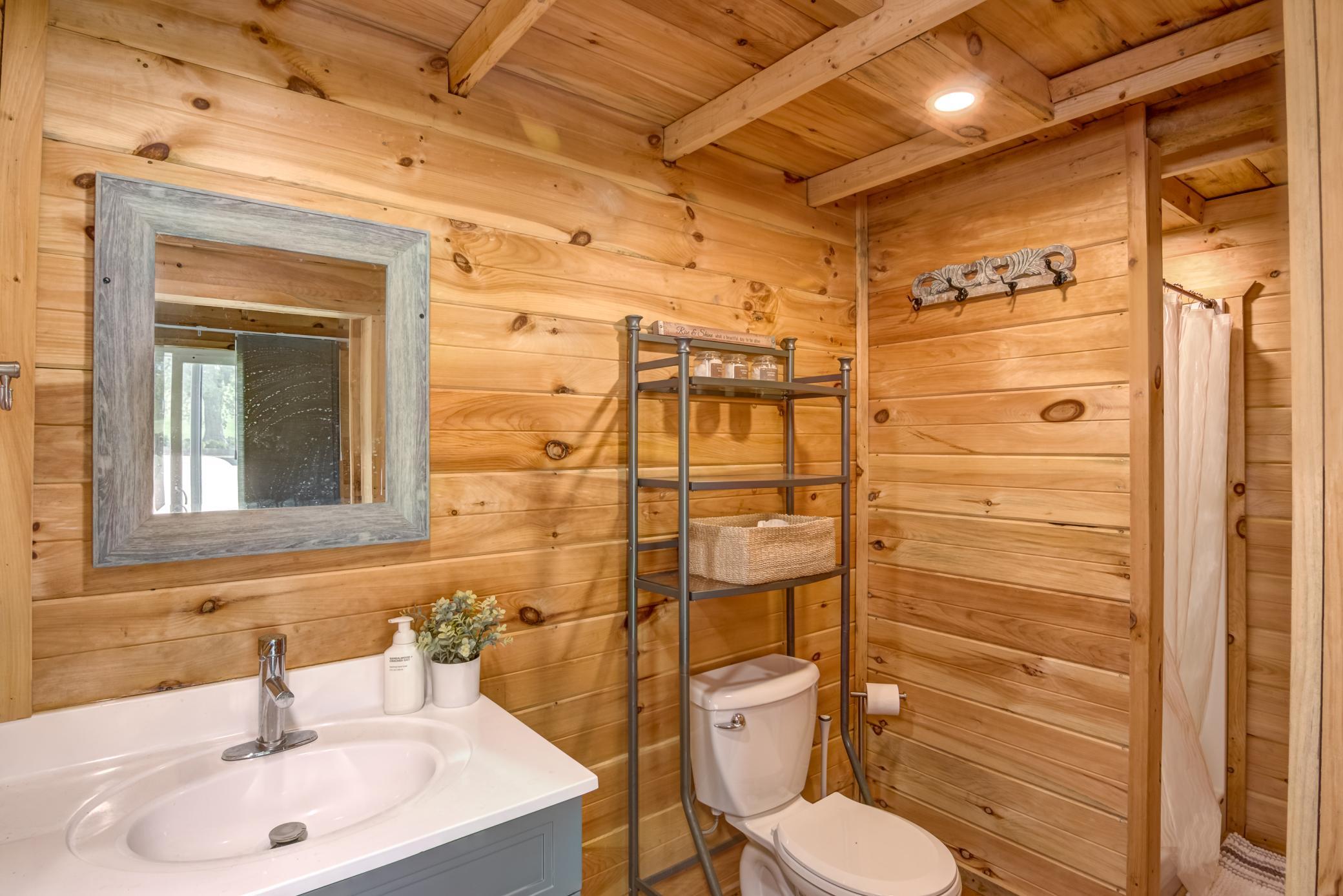Augusta, Wisconsin, 54722, United States, 4 Bedrooms Bedrooms, ,4 BathroomsBathrooms,Residential,For Sale,2049403