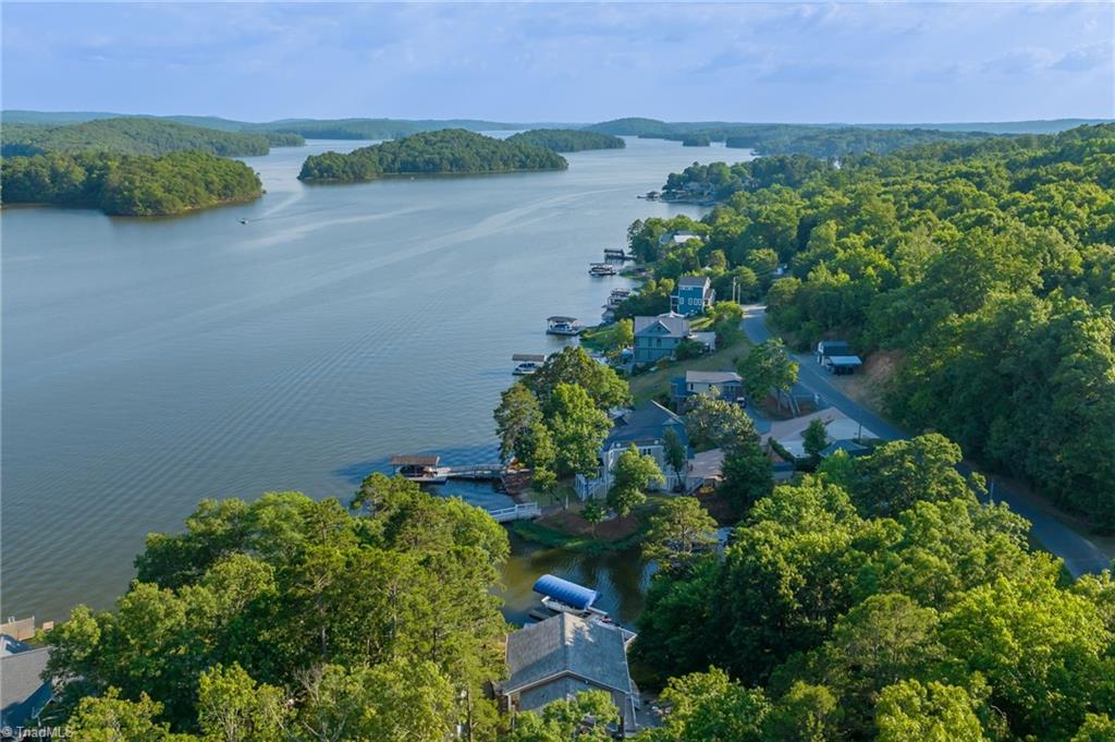 New London, North Carolina, 28127, United States, 3 Bedrooms Bedrooms, ,2 BathroomsBathrooms,Residential,For Sale,1991438