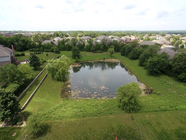 Mokena, Illinois, 60448, United States, 4 Bedrooms Bedrooms, ,3 BathroomsBathrooms,Residential,For Sale,1864687