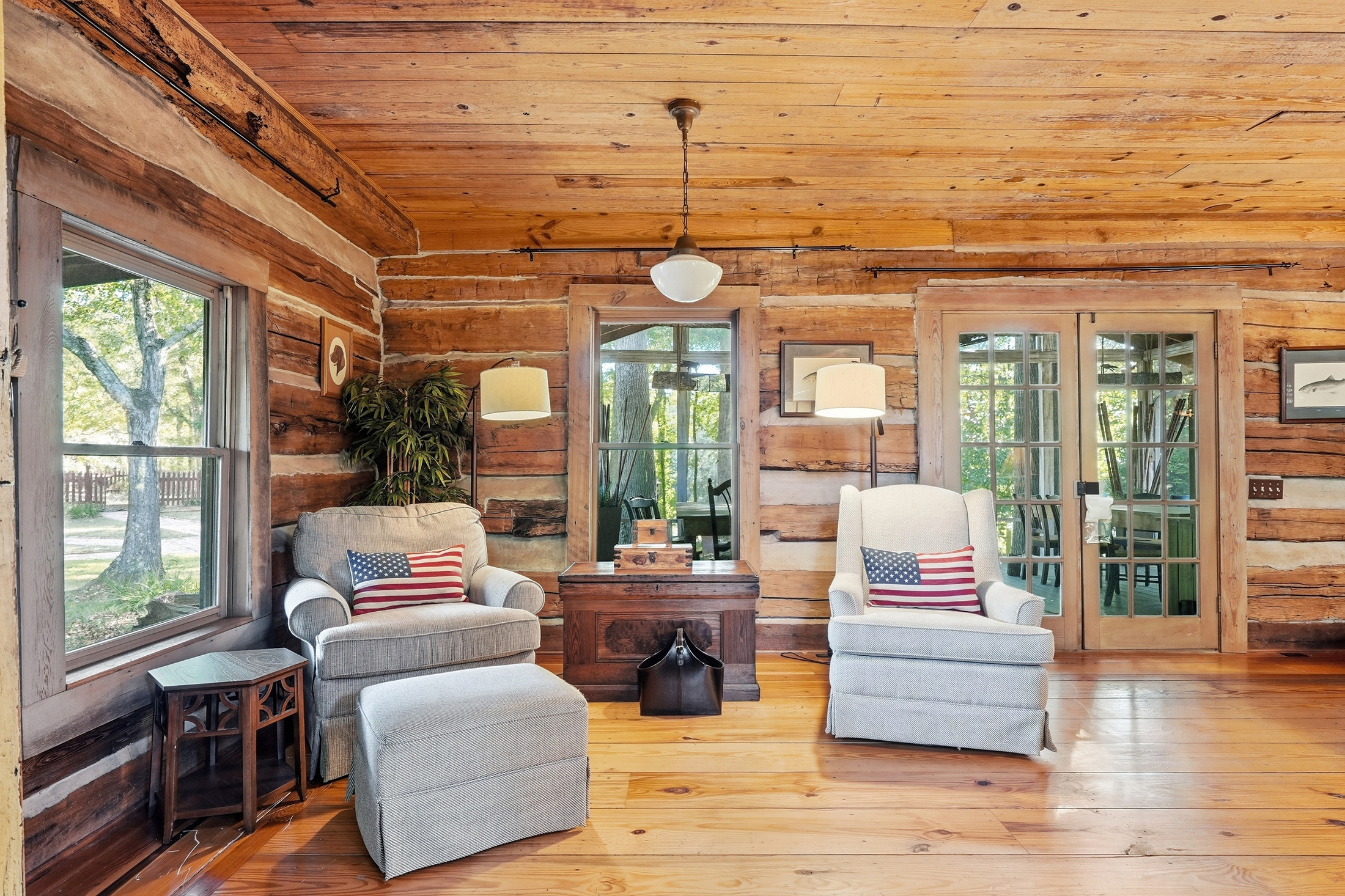  Exquisite 77.5 +/- Acre Private Retreat With Modern Rustic Elegance - 物件實景