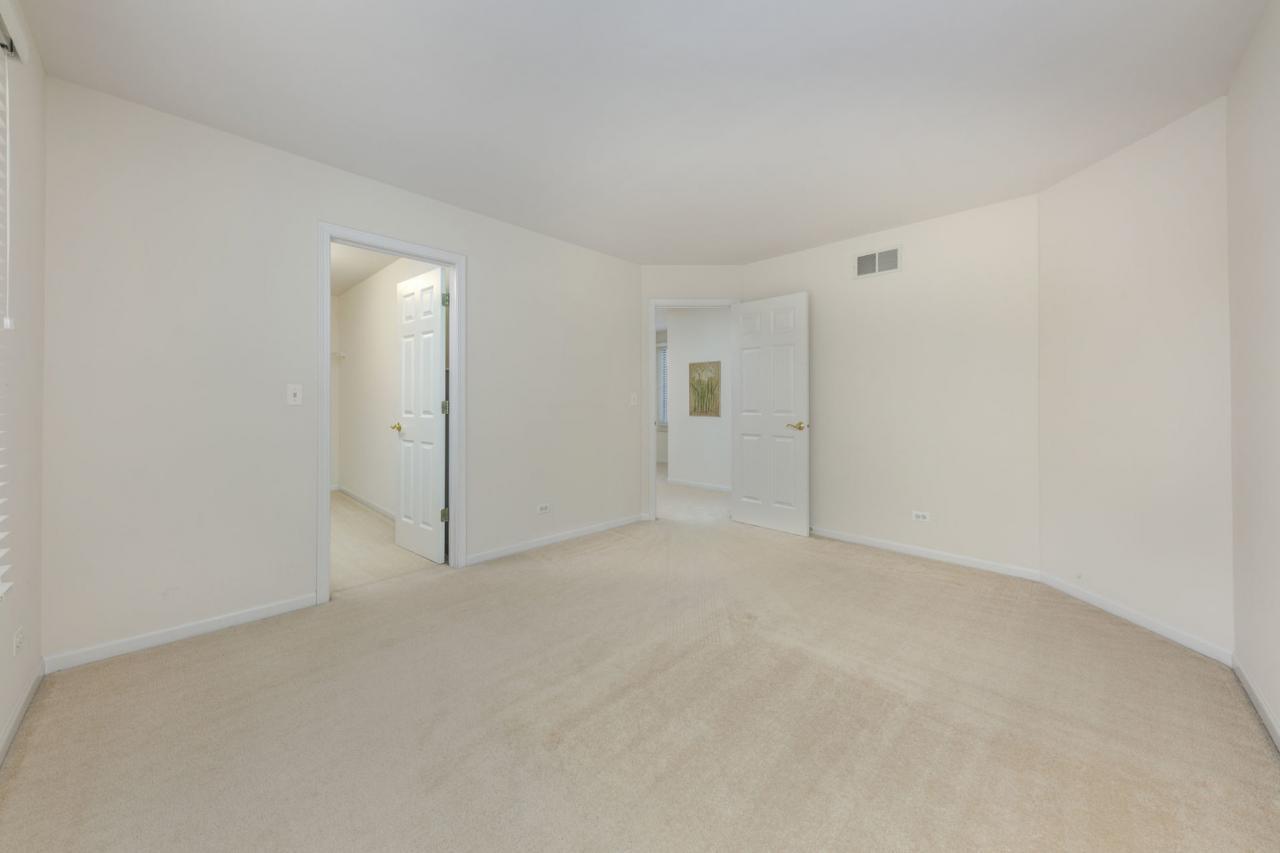 2353 Woodglen Drive, Aurora, Illinois, 60502, United States, 3 Bedrooms Bedrooms, ,3 BathroomsBathrooms,Residential,For Sale,2353 Woodglen Drive,1682401