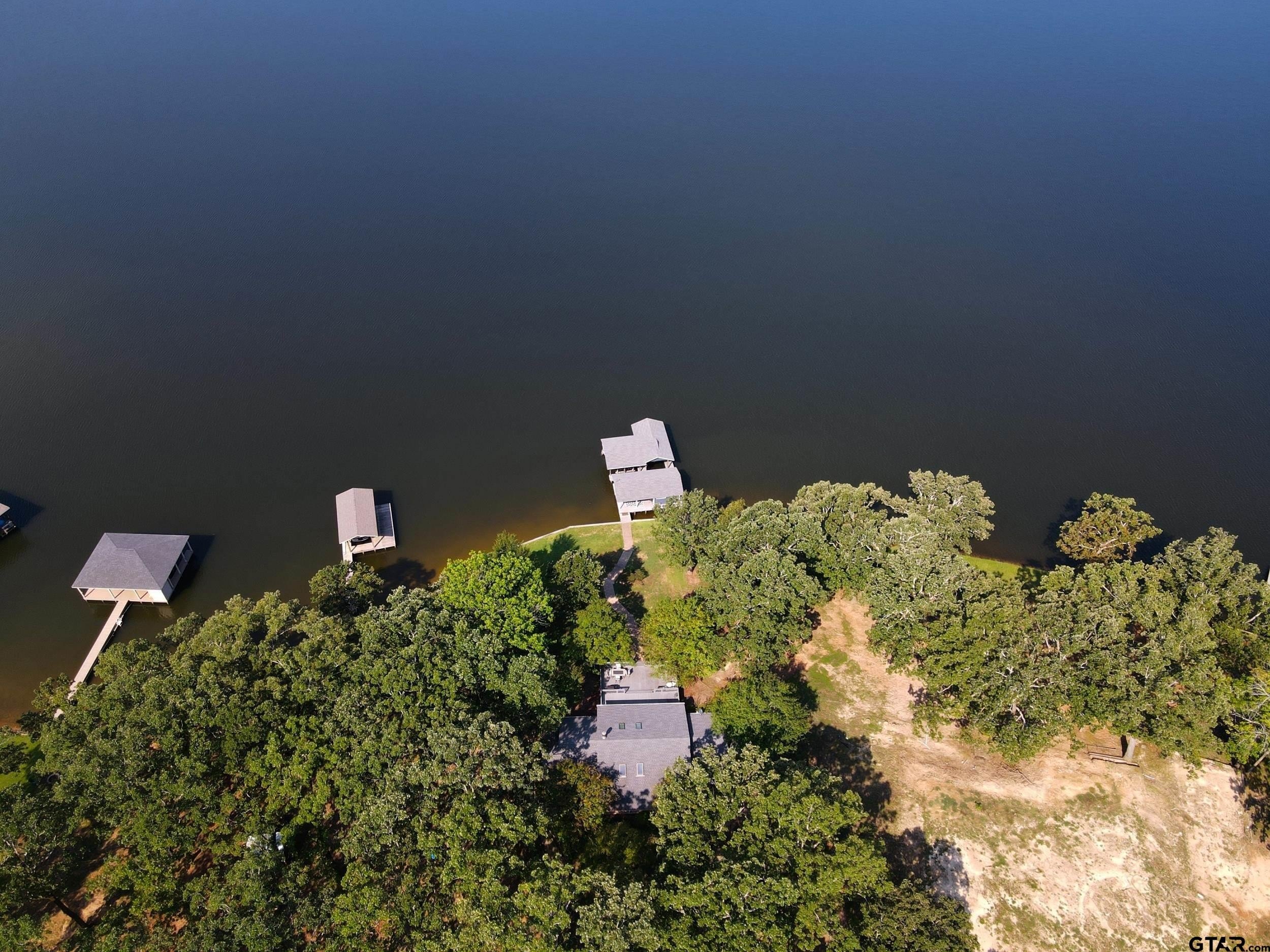 Pittsburg, Texas, 75686, United States, 3 Bedrooms Bedrooms, ,3 BathroomsBathrooms,Residential,For Sale,1977166