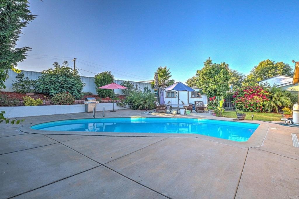 Spring Valley, California, 91977, United States, 3 Bedrooms Bedrooms, ,2 BathroomsBathrooms,Residential,For Sale,1908463