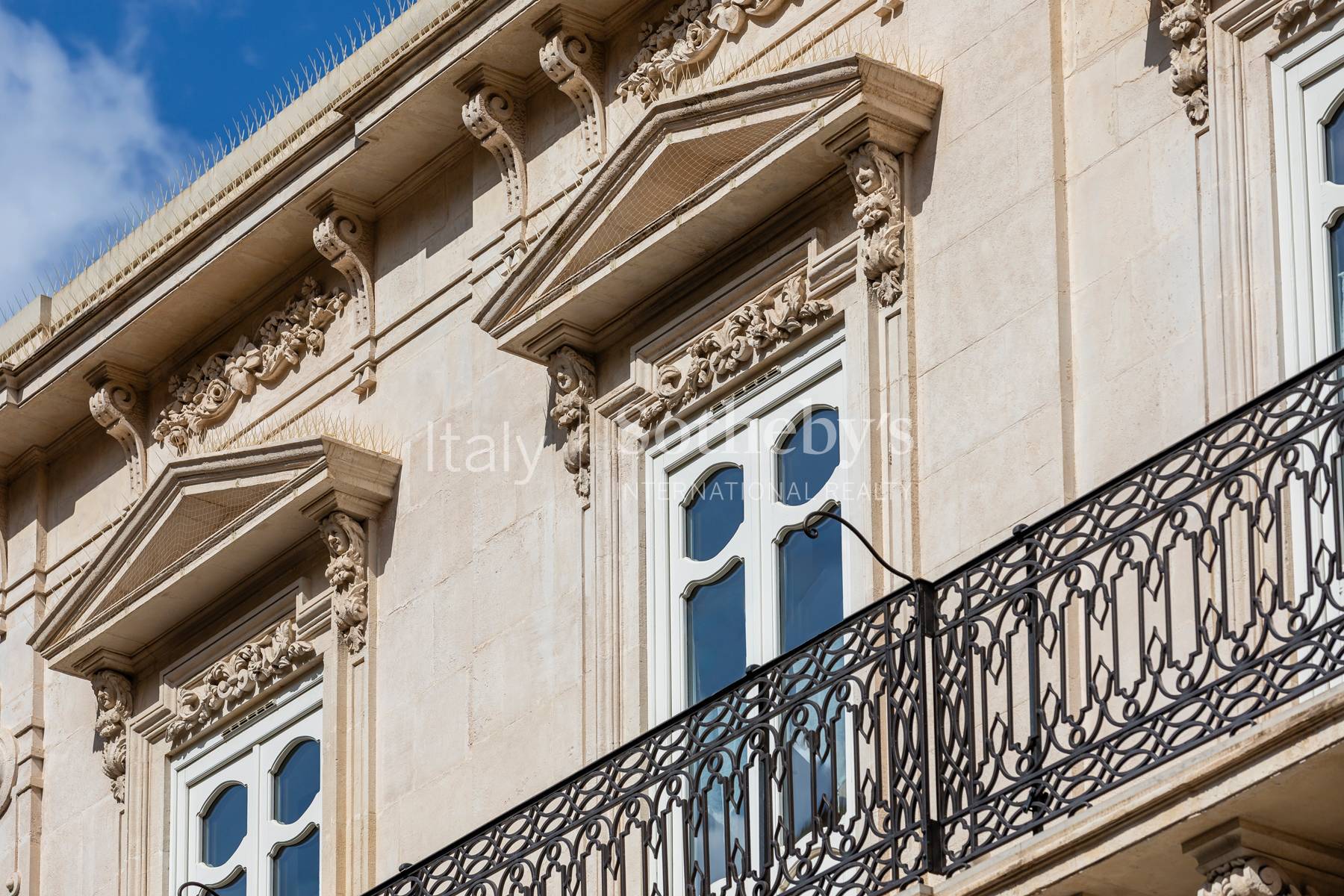  A renovated building with terraces in the historic centre - 物件實景
