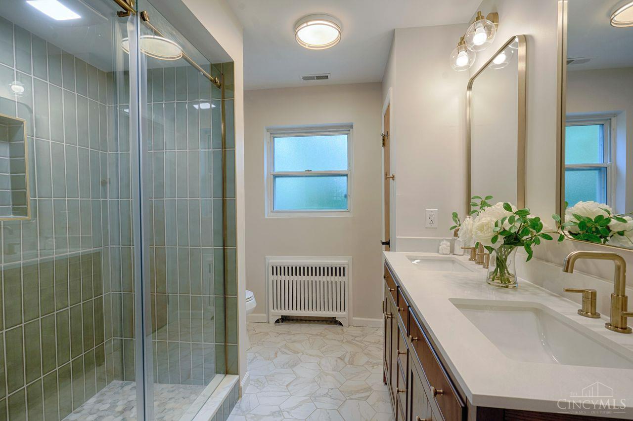 Sycamore Twp, Ohio, 45236, United States, 4 Bedrooms Bedrooms, ,3 BathroomsBathrooms,Residential,For Sale,1966566