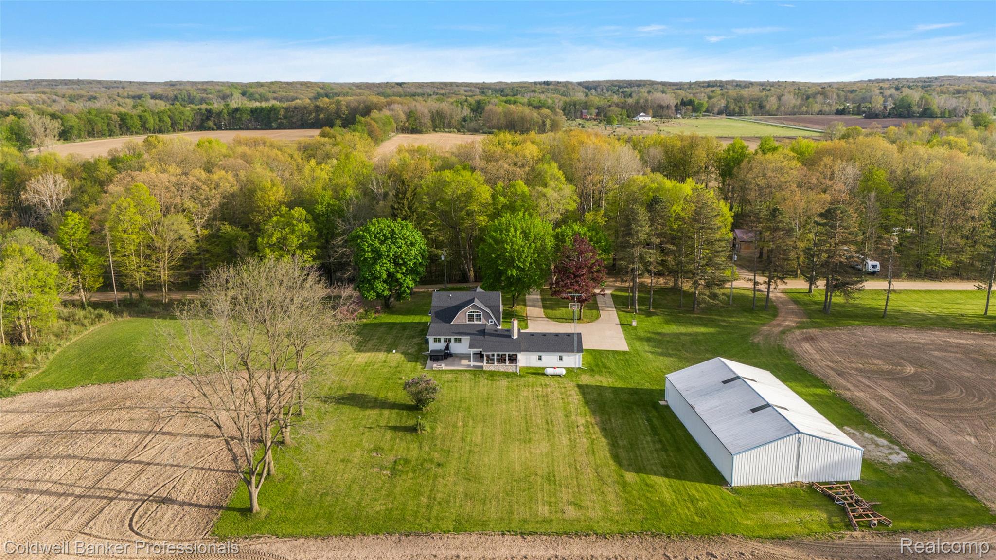 Lapeer, Michigan, 48446, United States, 3 Bedrooms Bedrooms, ,3 BathroomsBathrooms,Residential,For Sale,1907638
