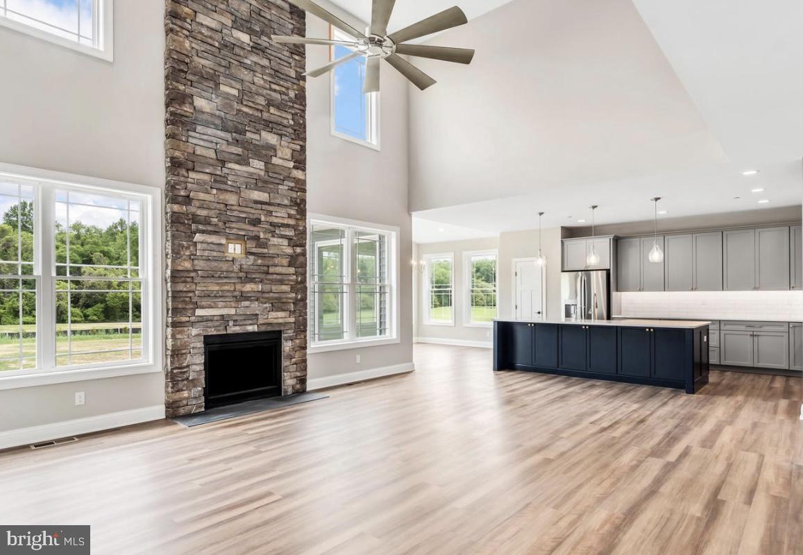 Centreville, Maryland, 21617, United States, 4 Bedrooms Bedrooms, ,4 BathroomsBathrooms,Residential,For Sale,1856014