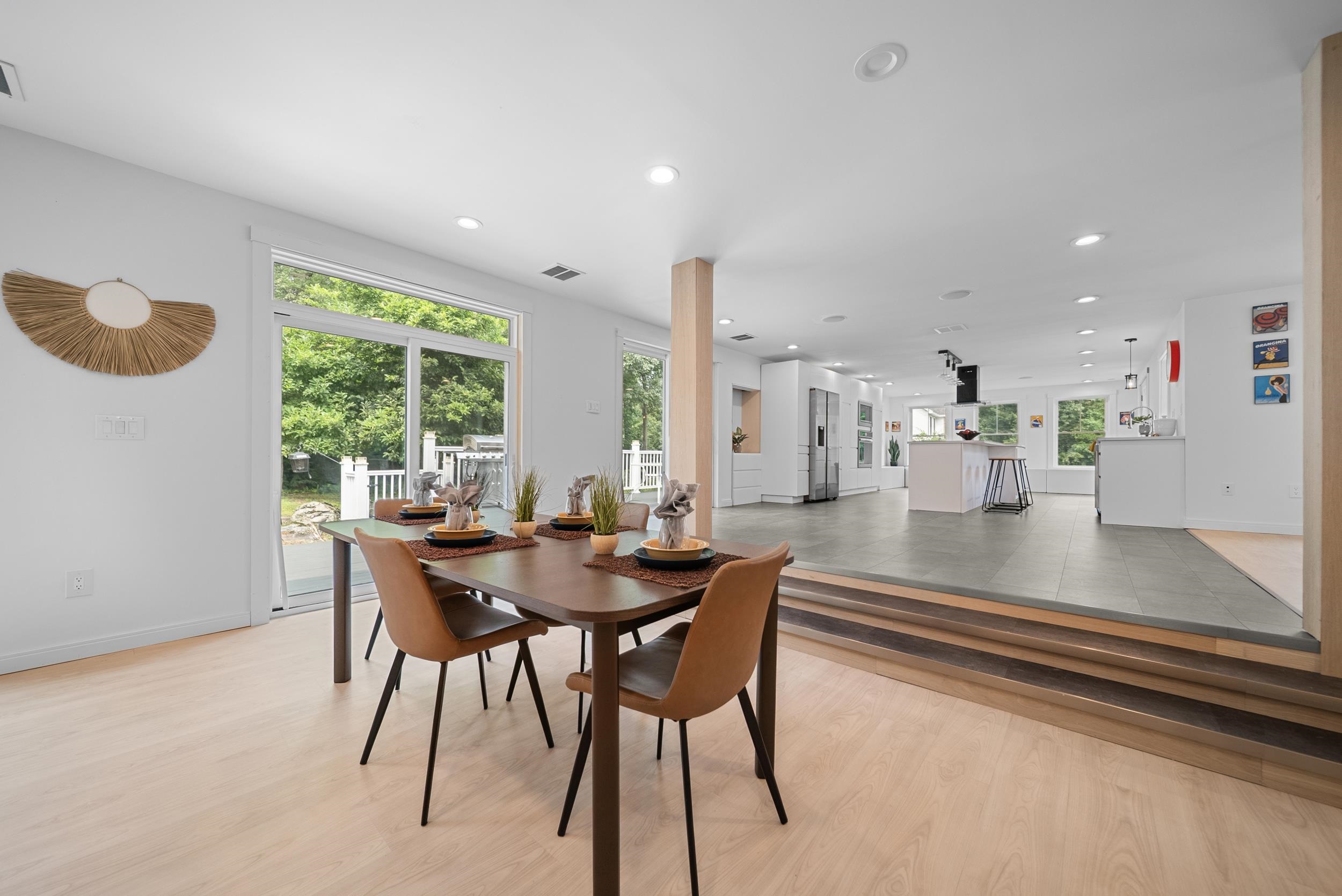 Merrimack, New Hampshire, 03054, United States, 3 Bedrooms Bedrooms, ,Residential,For Sale,1911681