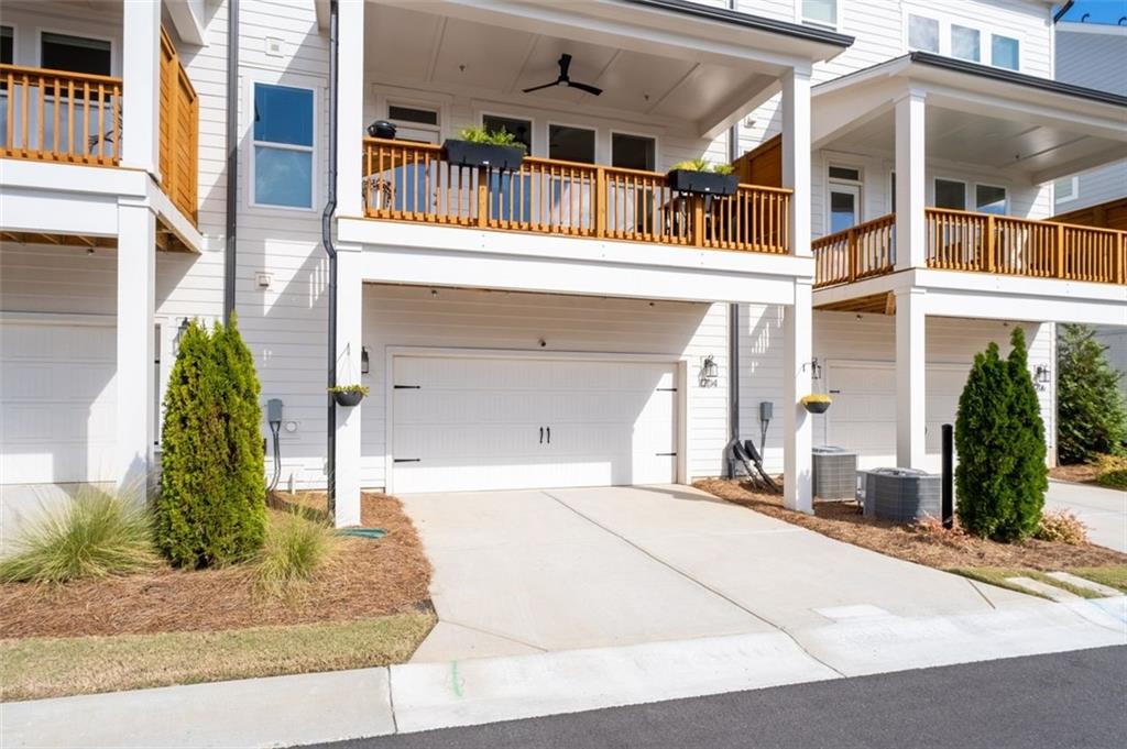 Cumming, Georgia, 30041, United States, 3 Bedrooms Bedrooms, ,4 BathroomsBathrooms,Residential,For Sale,1991085