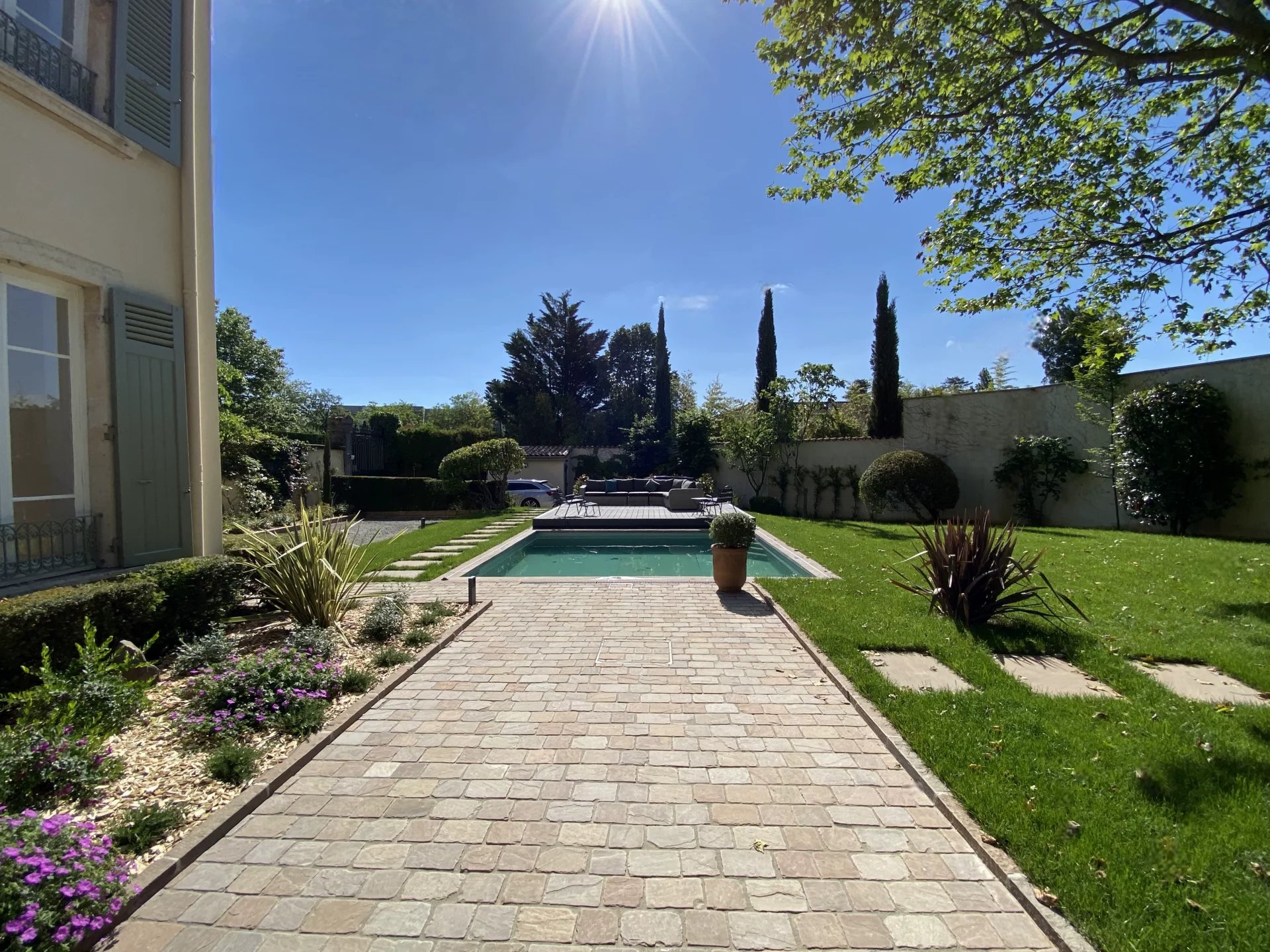 Charbonnières-les-Bains, Auvergne-Rhône-Alpes, 69260, FR, 7 Bedrooms Bedrooms, ,9 BathroomsBathrooms,Residential,For Sale,1994896