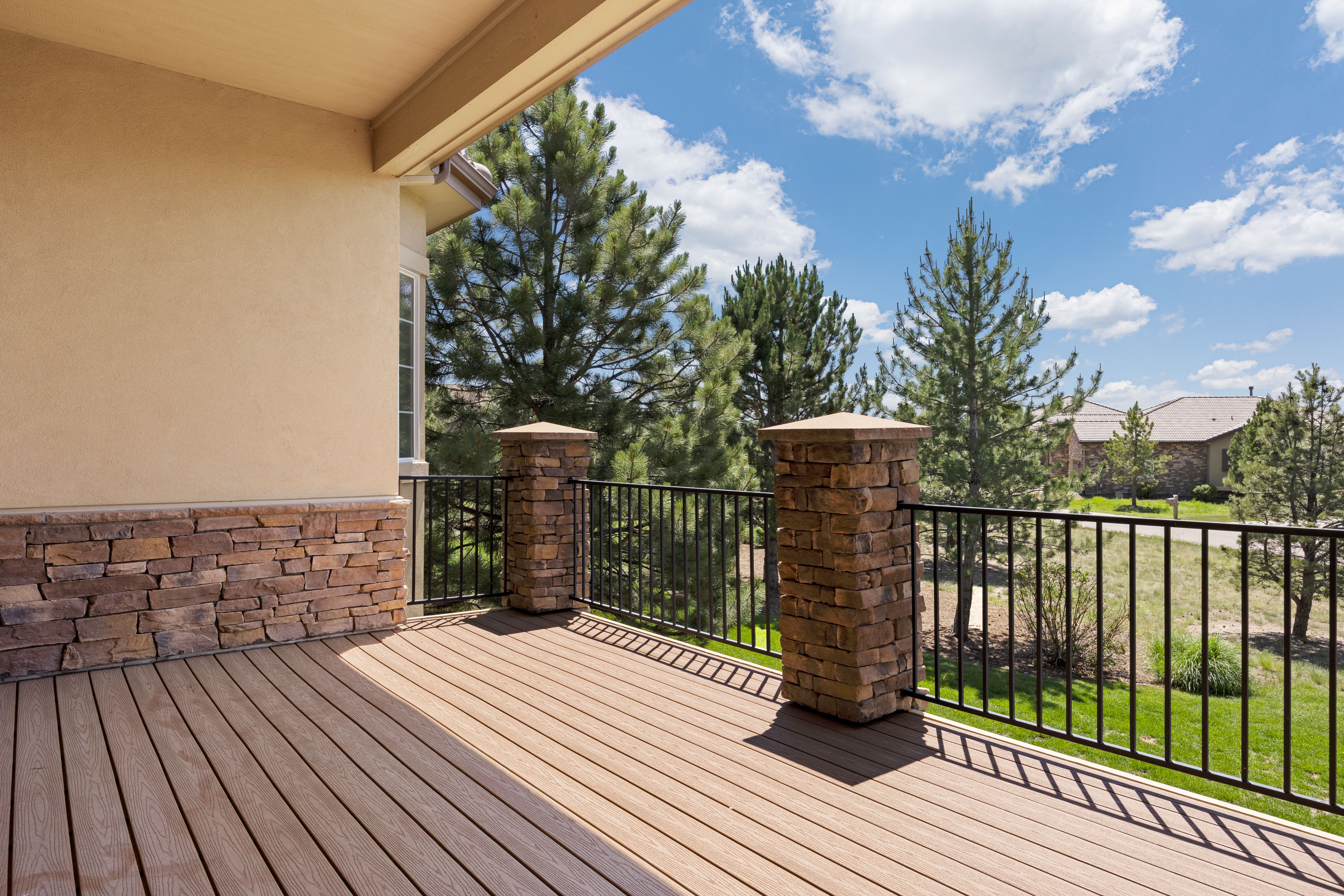  Detached Quiet Main-Floor Living in the Village at Castle Pines - 物件實景