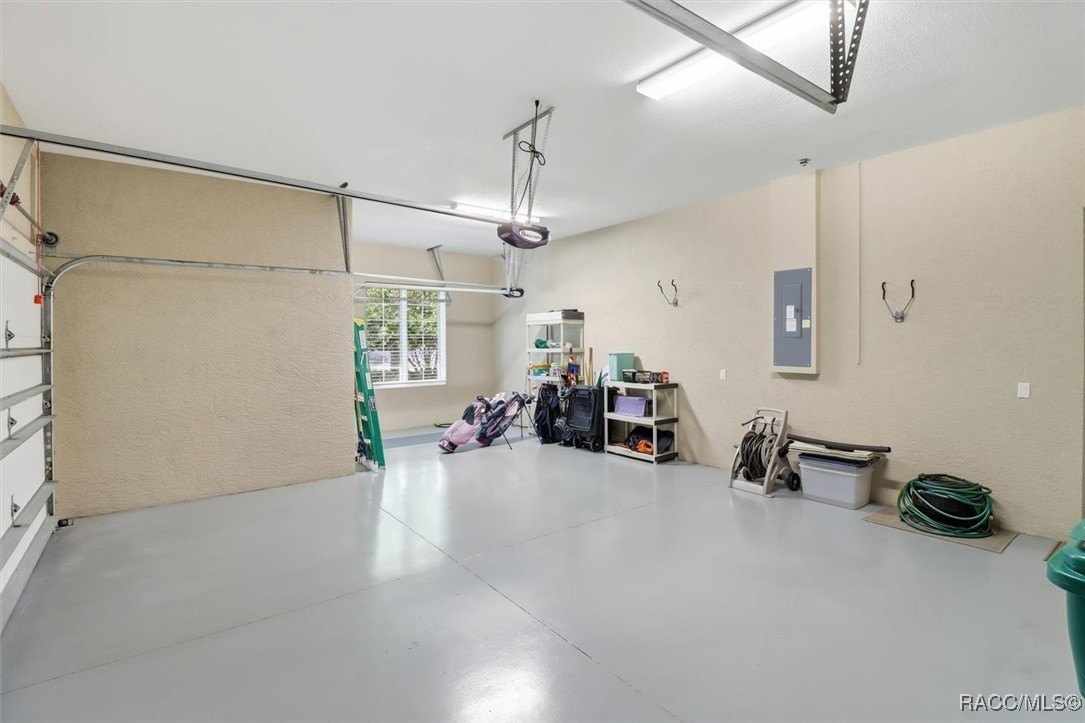 Lecanto, Florida, 34461, United States, 3 Bedrooms Bedrooms, ,3 BathroomsBathrooms,Residential,For Sale,1996751