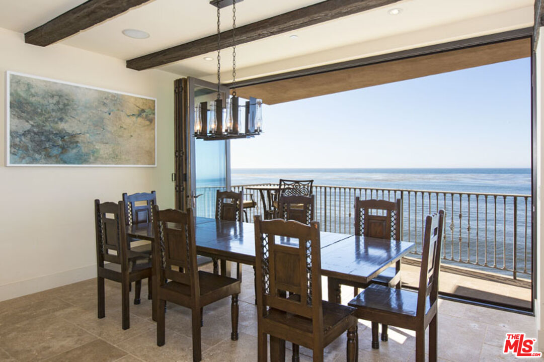 Malibu, California, 90265, United States, 5 Bedrooms Bedrooms, ,6 BathroomsBathrooms,Residential,For Sale,1895522