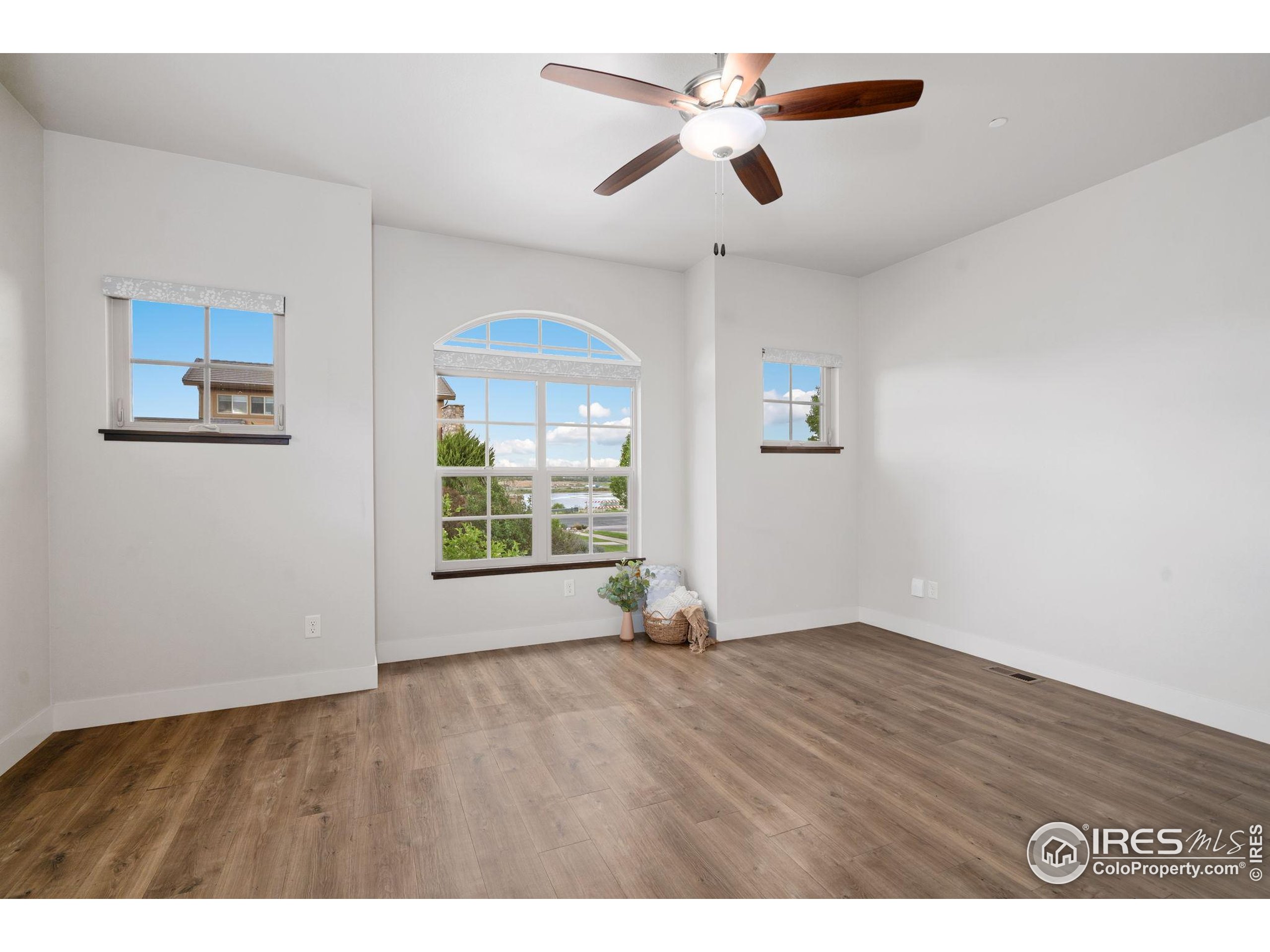 Fort Collins, Colorado, 80528, United States, 4 Bedrooms Bedrooms, ,2 BathroomsBathrooms,Residential,For Sale,1937678