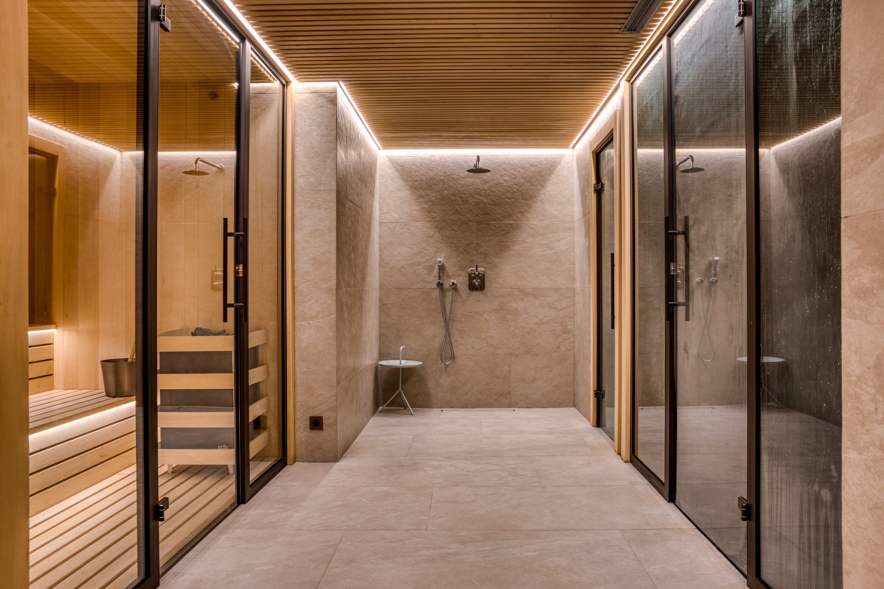  Chalet Louisa - Traditional alpine chalet at Mont d