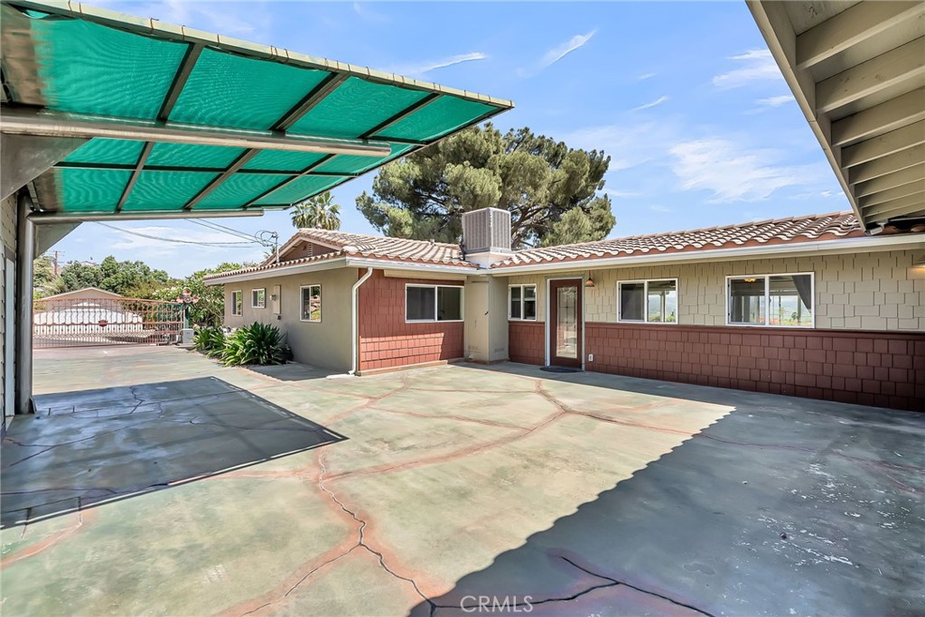Jurupa Valley, California, 92509, United States, 3 Bedrooms Bedrooms, ,2 BathroomsBathrooms,Residential,For Sale,1939964