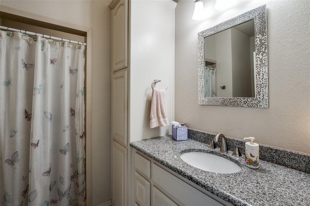 Farmersville, Texas, 75442, United States, 4 Bedrooms Bedrooms, ,3 BathroomsBathrooms,Residential,For Sale,1829305