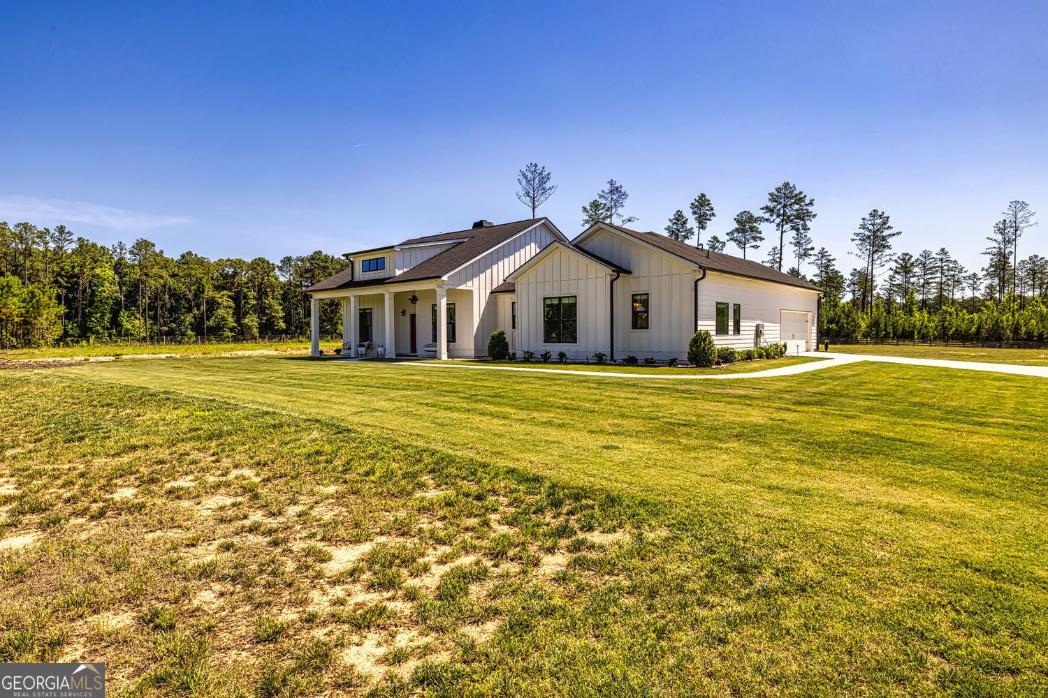 Senoia, Georgia, 30276, United States, 7 Bedrooms Bedrooms, ,6 BathroomsBathrooms,Residential,For Sale,1859097