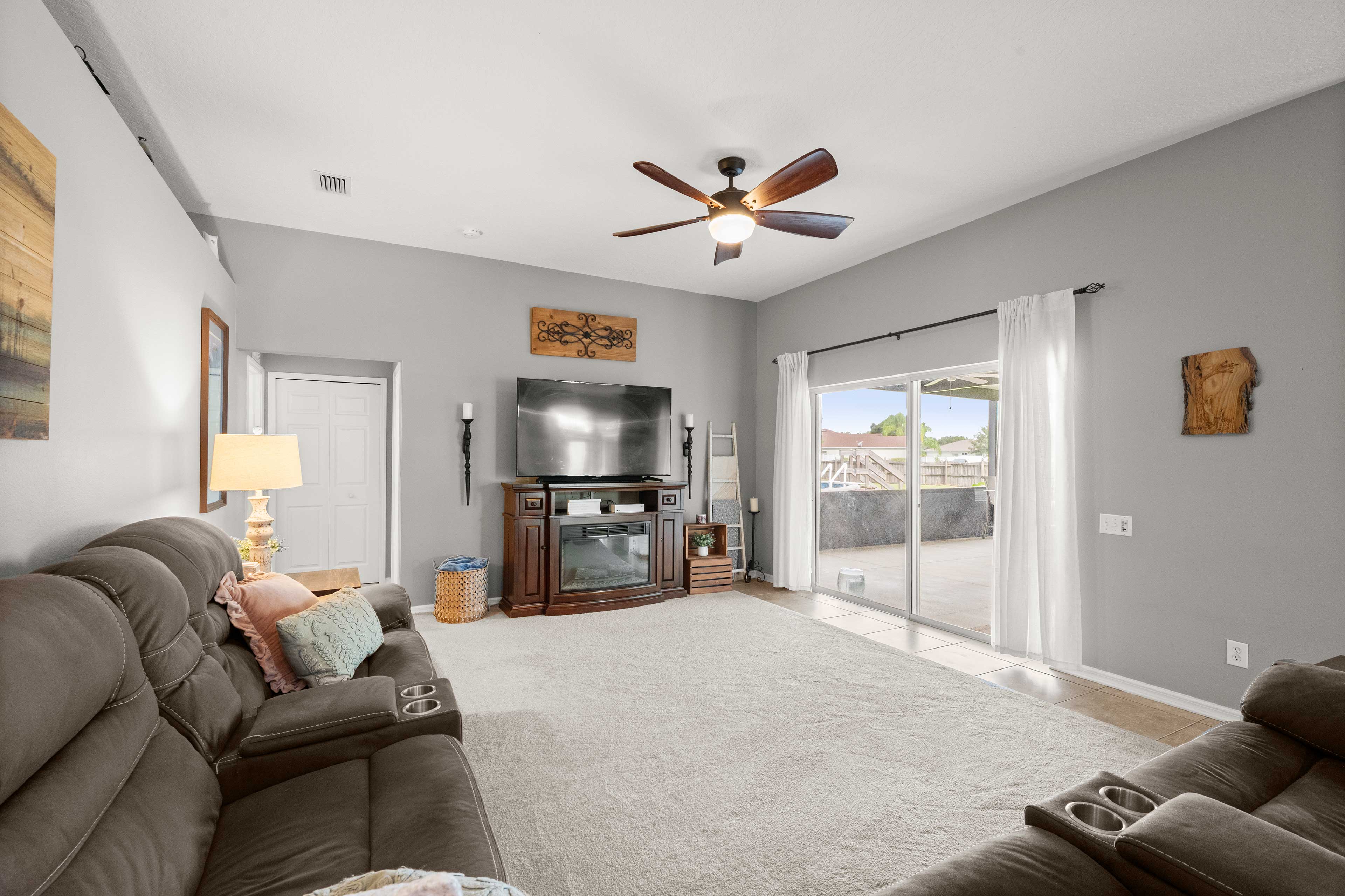 Plant City, Florida, 33567, United States, 4 Bedrooms Bedrooms, ,3 BathroomsBathrooms,Residential,For Sale,1974682