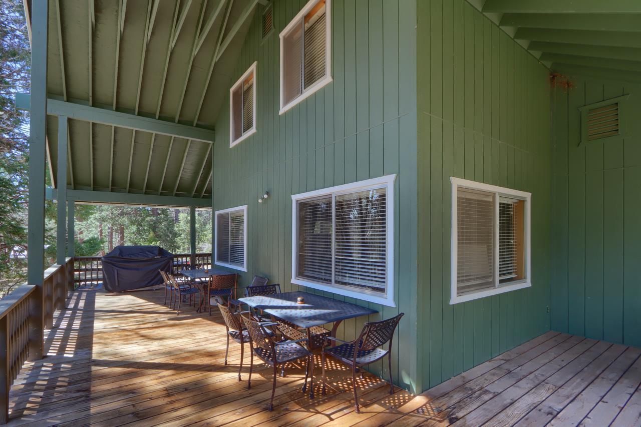 Yosemite, California, 95389, United States, 5 Bedrooms Bedrooms, ,4 BathroomsBathrooms,Residential,For Sale,2048159