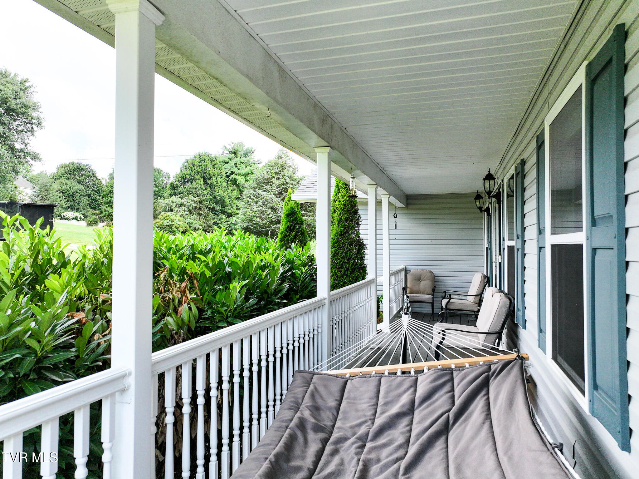 Greeneville, Tennessee, 37745, United States, 3 Bedrooms Bedrooms, ,3 BathroomsBathrooms,Residential,For Sale,1944851