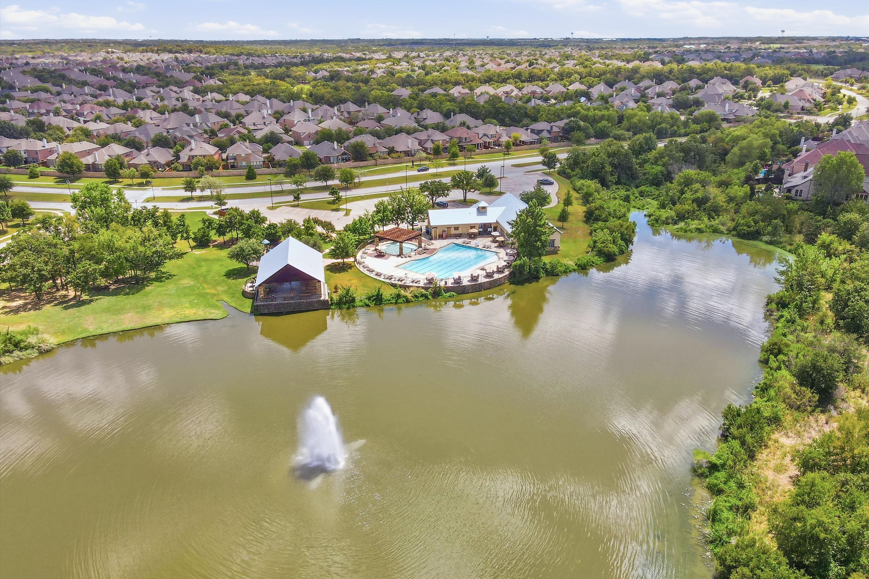  8912 Wyatt Circle, Lantana, TX, 76226 - 物件實景