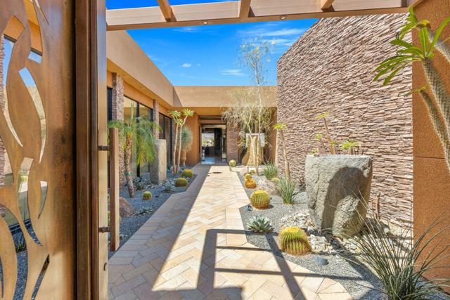 Indian Wells, California, 92210, United States, 5 Bedrooms Bedrooms, ,5 BathroomsBathrooms,Residential,For Sale,1984513