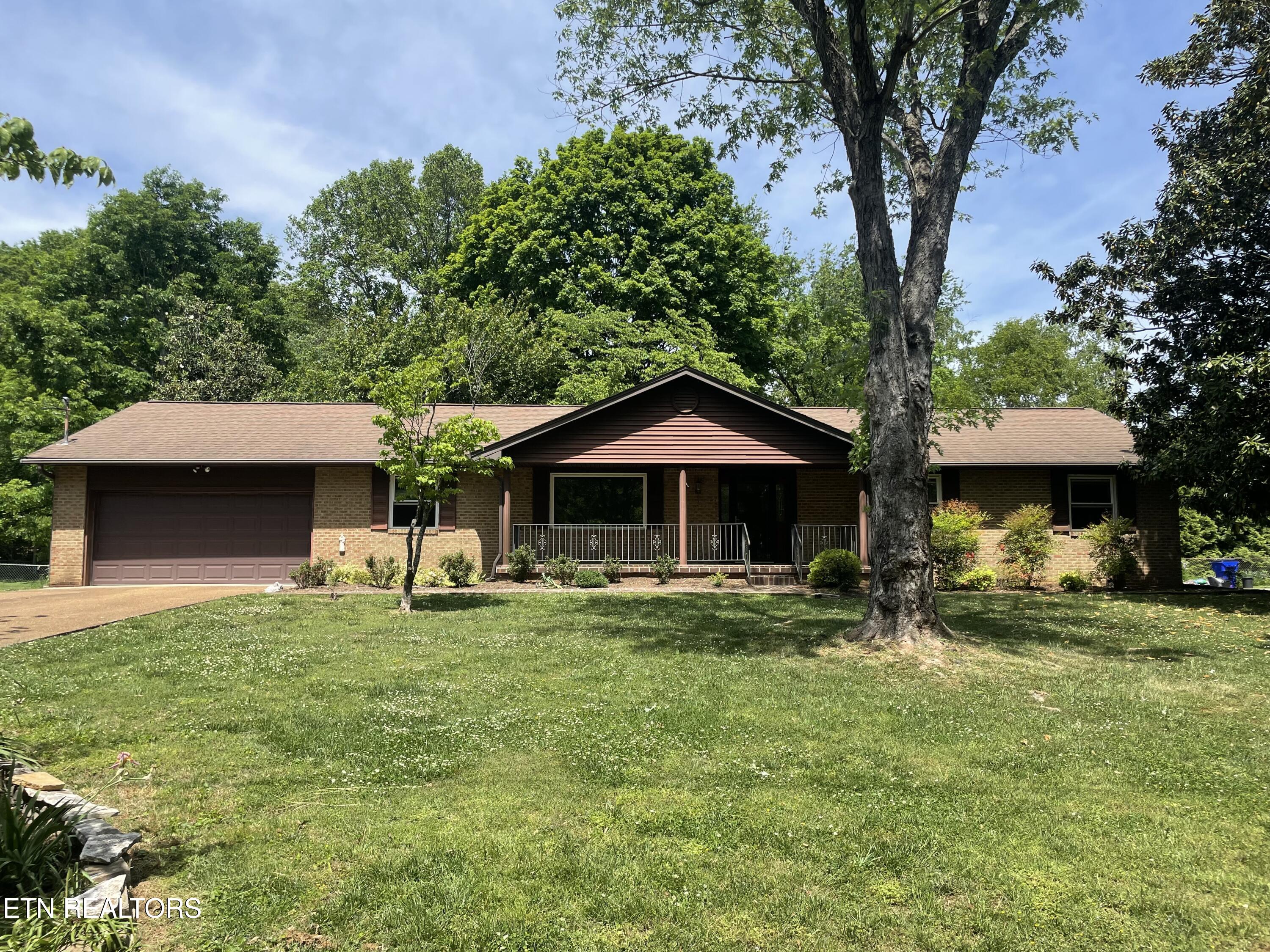 Knoxville, Tennessee, 37934, United States, 4 Bedrooms Bedrooms, ,2 BathroomsBathrooms,Residential,For Sale,2048398
