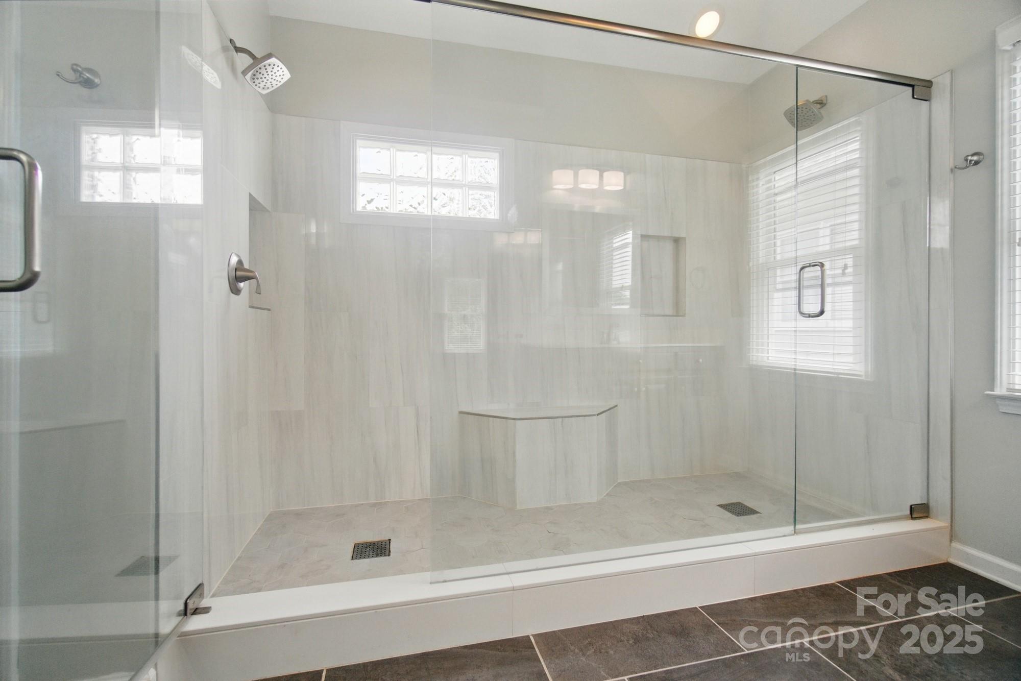 Mooresville, North Carolina, 28117, United States, 5 Bedrooms Bedrooms, ,3 BathroomsBathrooms,Residential,For Sale,1827800