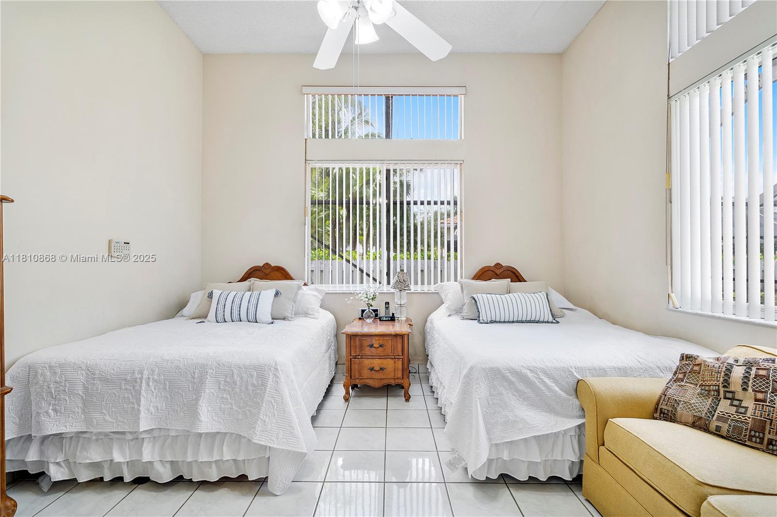 Weston, Florida, 33326, United States, 4 Bedrooms Bedrooms, ,3 BathroomsBathrooms,Residential,For Sale,1836929
