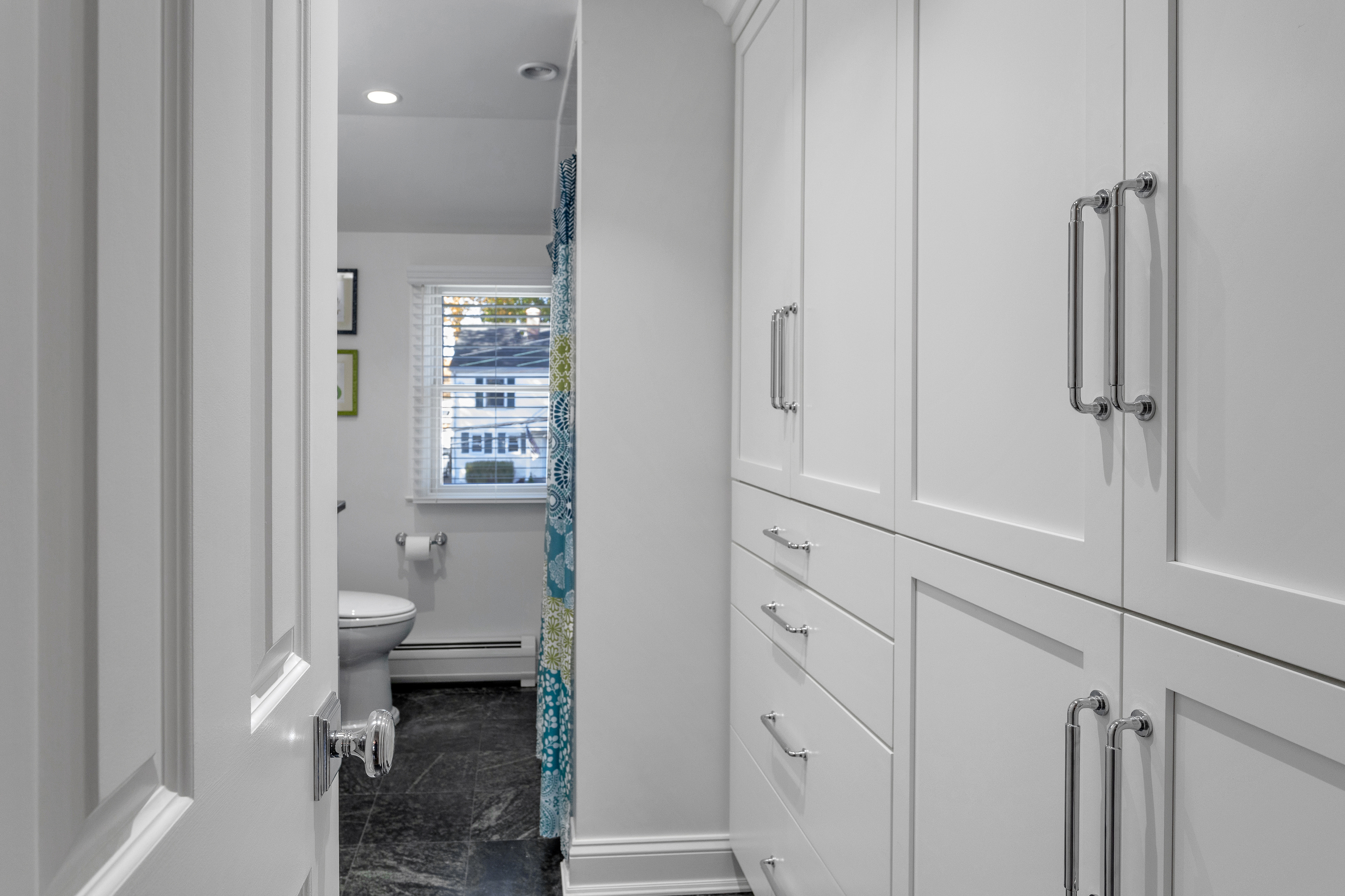 Stamford, Connecticut, 06905, United States, 2 Bedrooms Bedrooms, ,3 BathroomsBathrooms,Residential,For Sale,1987765