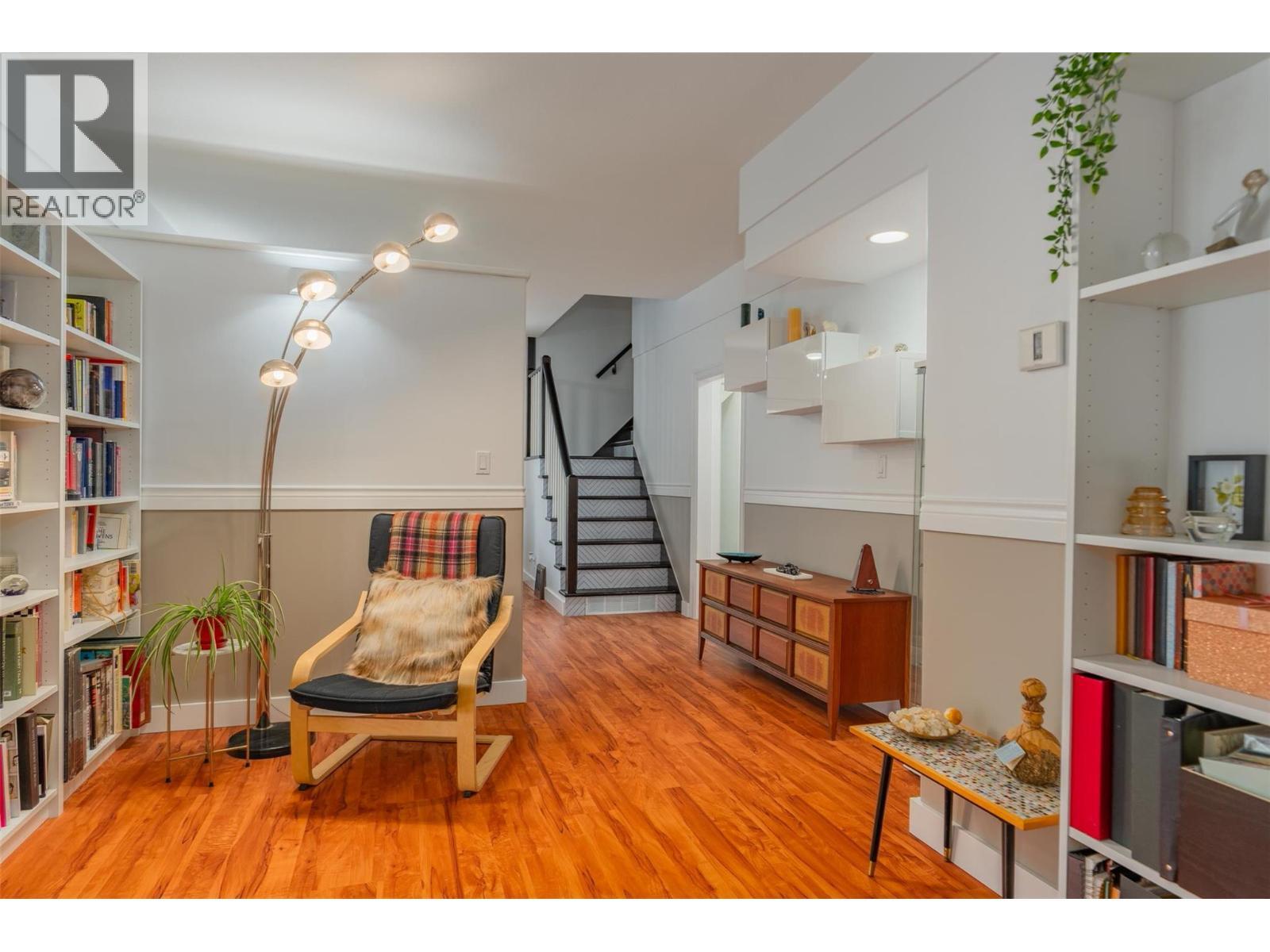 CASTLEGAR, British Columbia, V1N 2S5, CA, 5 Bedrooms Bedrooms, ,3 BathroomsBathrooms,Residential,For Sale,1918306