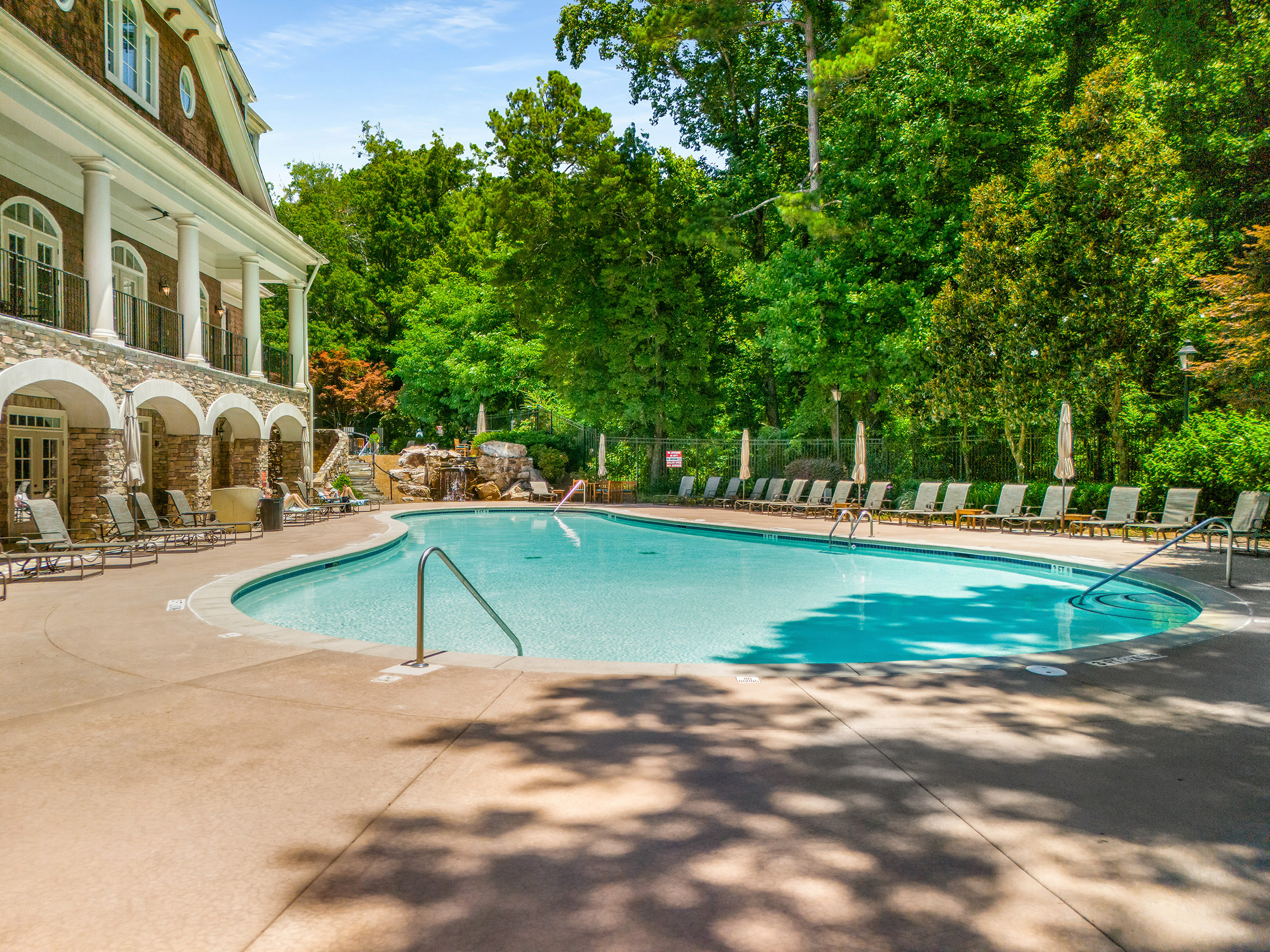  Exceptional Townhome Offers a Resort-like Lifestyle - 物件實景