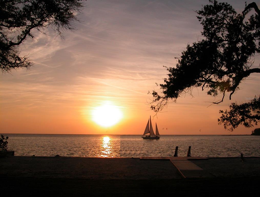 Bradenton, Florida, 34209, United States, 4 Bedrooms Bedrooms, ,2 BathroomsBathrooms,Residential,For Sale,1917676