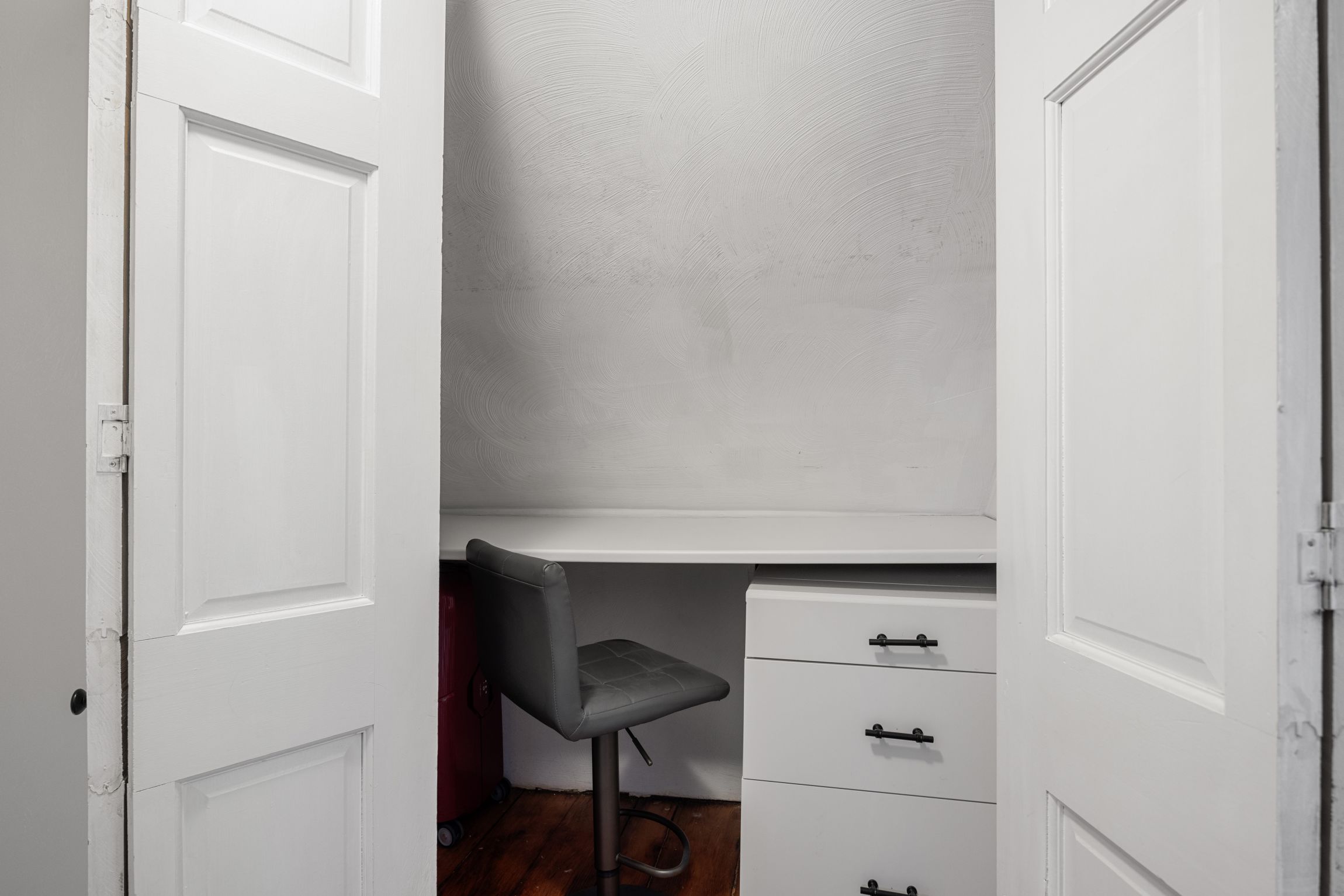  4 Mead Street Ct, Boston, MA, 02129 - 物件實景