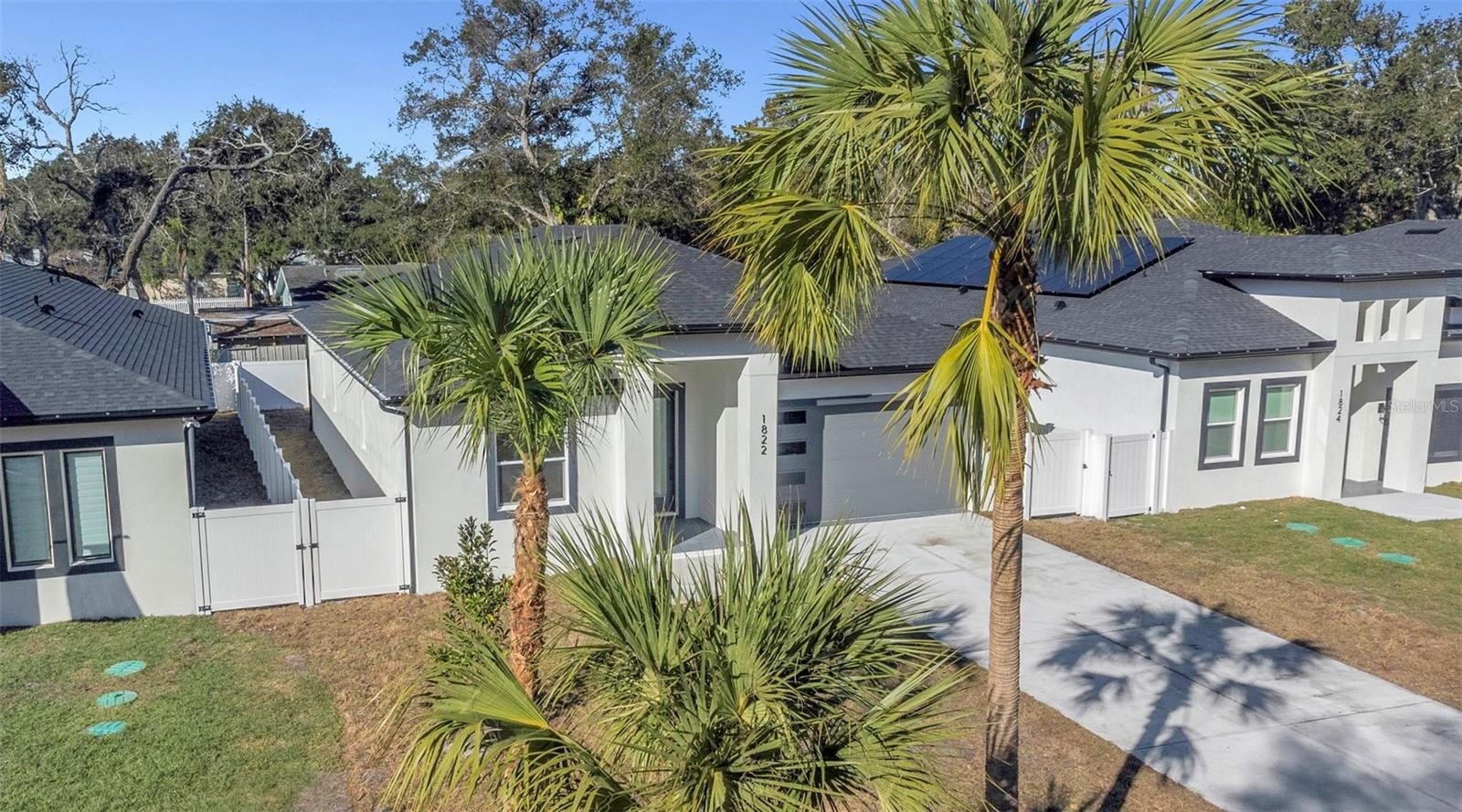 CLEARWATER, Florida, 33755, United States, 4 Bedrooms Bedrooms, ,3 BathroomsBathrooms,Residential,For Sale,1996424