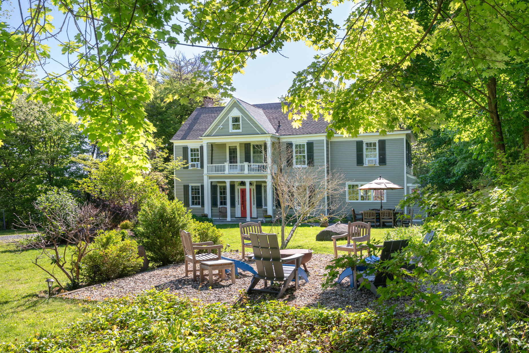  Riverview Colonial in South Nyack - 物件實景