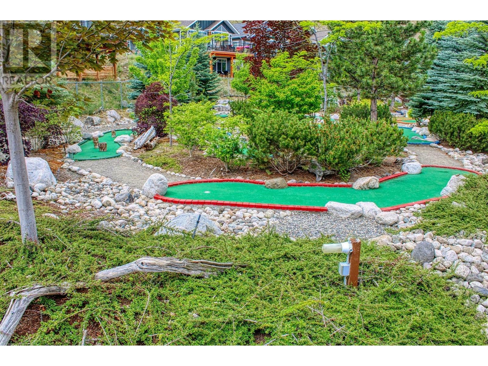 KELOWNA, British Columbia, V1Z 3R8, CA, 3 Bedrooms Bedrooms, ,2 BathroomsBathrooms,Residential,For Sale,1837259