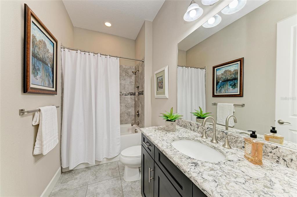 Bradenton, Florida, 34211, United States, 3 Bedrooms Bedrooms, ,3 BathroomsBathrooms,Residential,For Sale,1784146