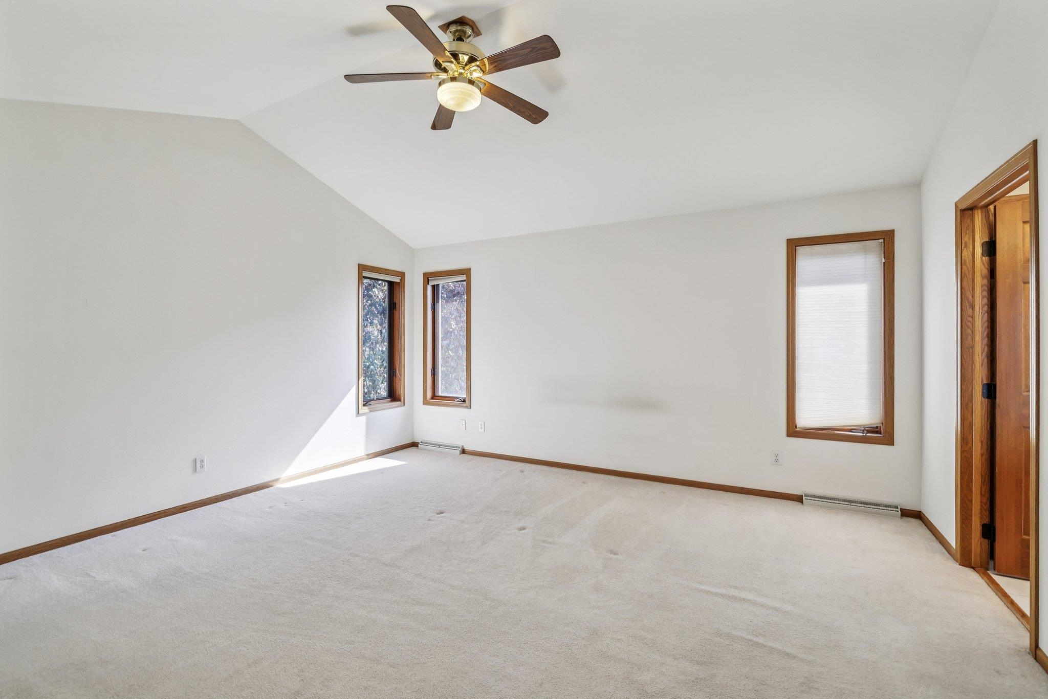 Portage, Wisconsin, 53901, United States, 4 Bedrooms Bedrooms, ,5 BathroomsBathrooms,Residential,For Sale,1976177