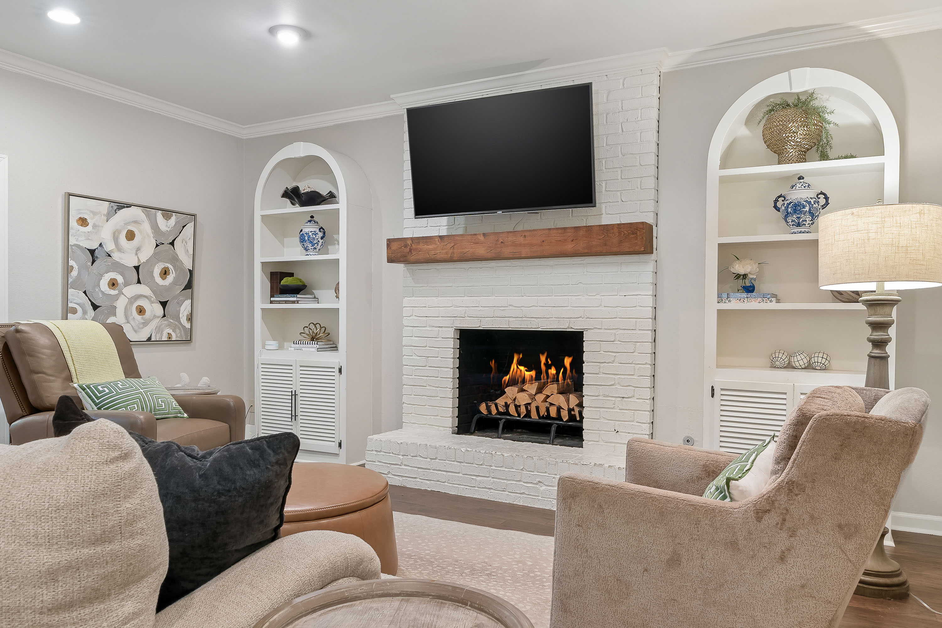 Jonesboro, Arkansas, 72401, United States, 4 Bedrooms Bedrooms, ,4 BathroomsBathrooms,Residential,For Sale,1961843