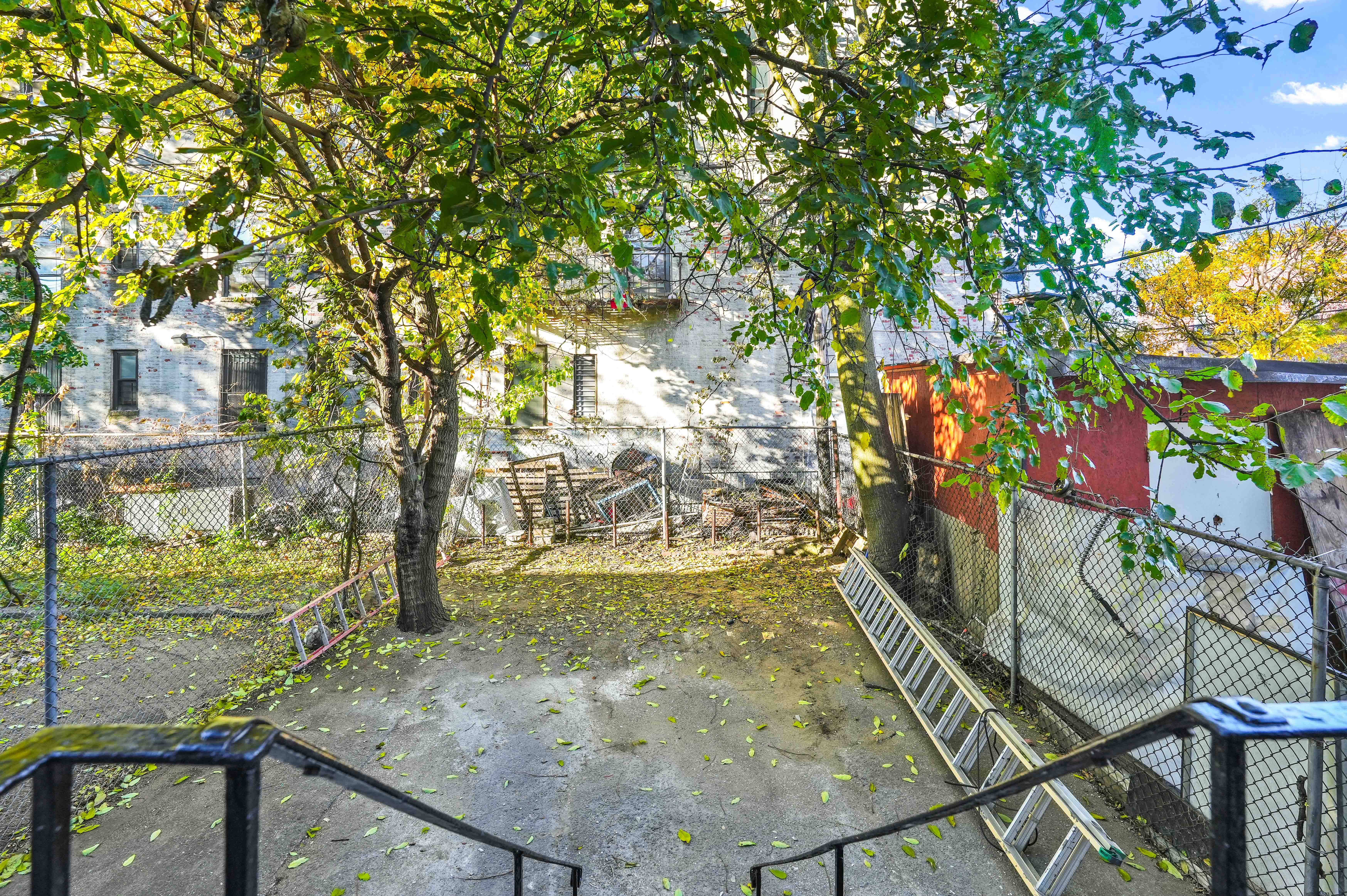 Brooklyn, New York, 11207, United States, 5 Bedrooms Bedrooms, ,4 BathroomsBathrooms,Residential,For Sale,1974760