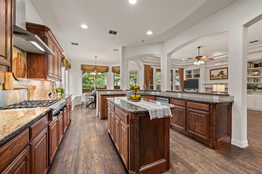 McKinney, Texas, 75071, United States, 5 Bedrooms Bedrooms, ,4 BathroomsBathrooms,Residential,For Sale,1889939