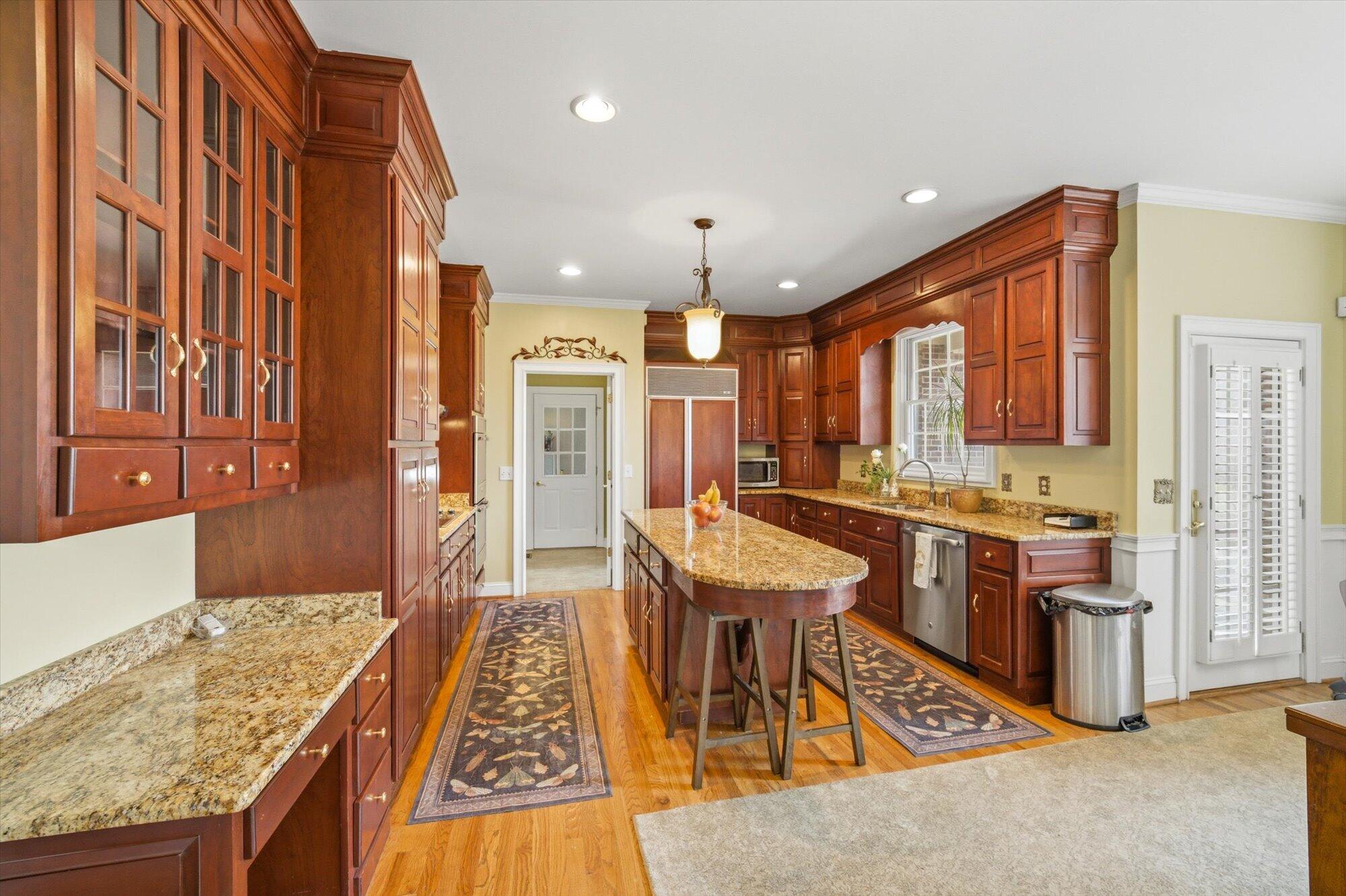 Athens, Tennessee, 37303, United States, 4 Bedrooms Bedrooms, ,4 BathroomsBathrooms,Residential,For Sale,2031458