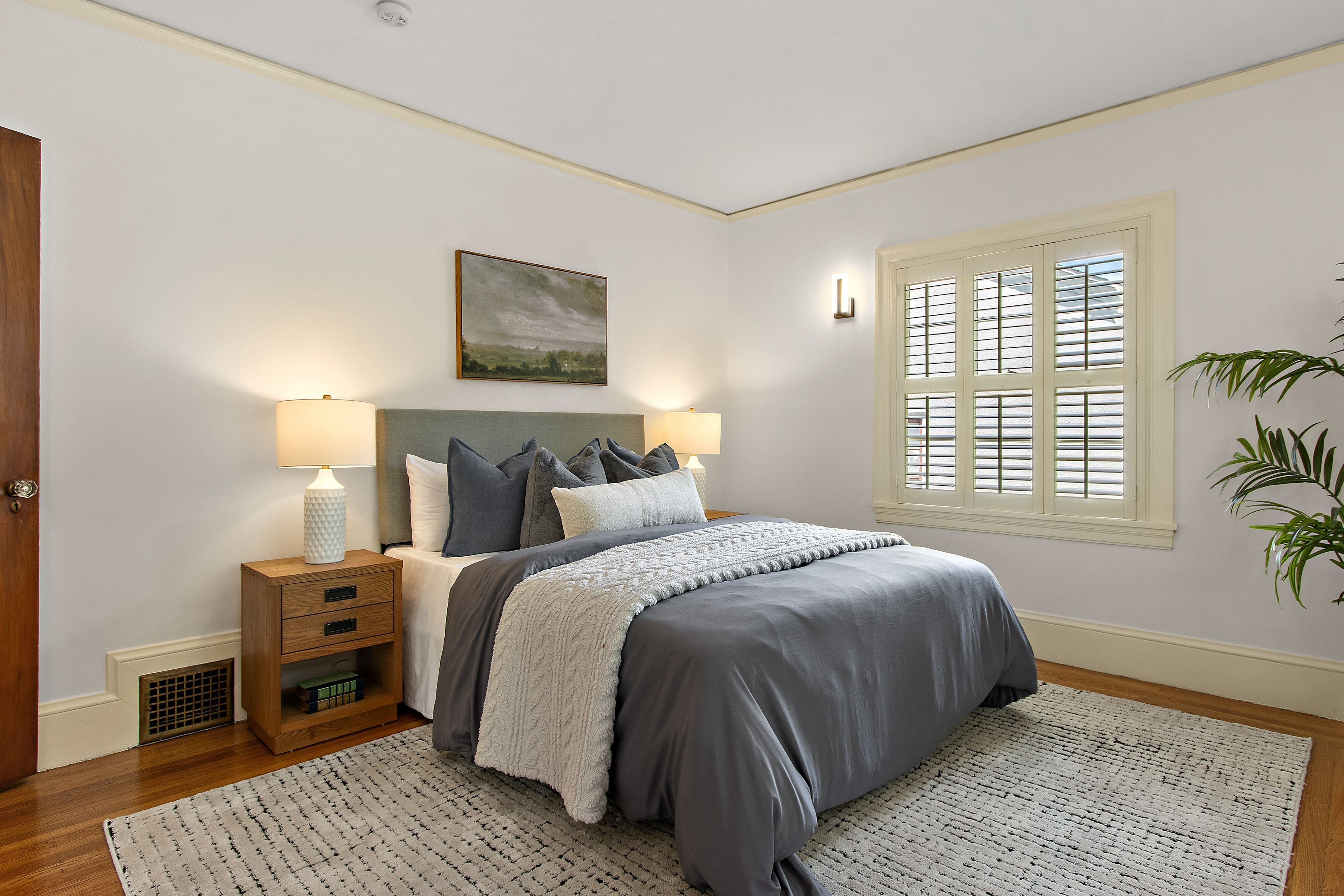  Classic Character Meets Modern Comfort in Crocker Highlands - 物件實景