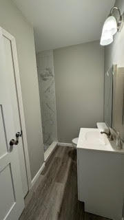 Frankfort, Kentucky, 40601, United States, 4 Bedrooms Bedrooms, ,4 BathroomsBathrooms,Residential,For Sale,1883327