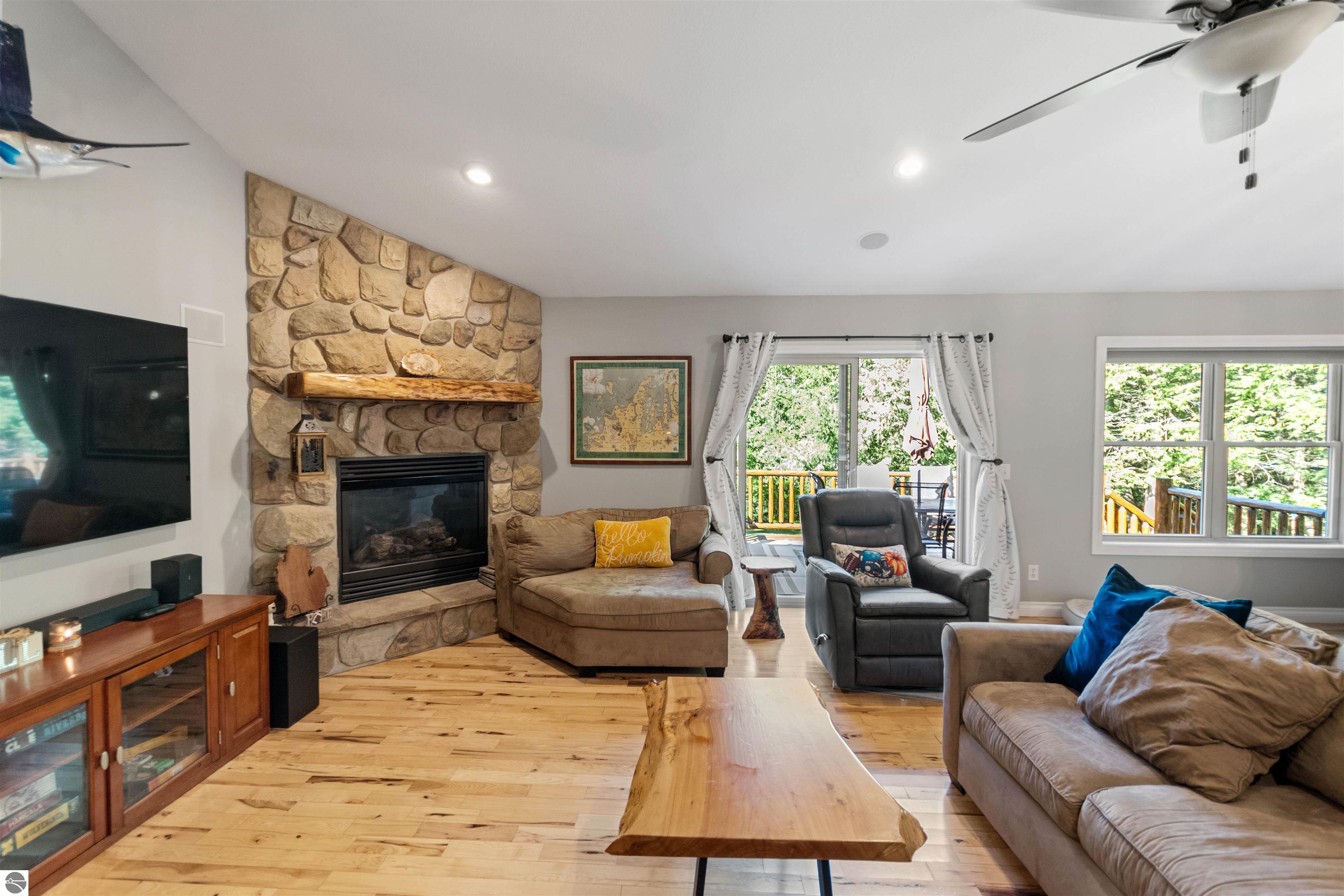 Traverse City, Michigan, 49685, United States, 5 Bedrooms Bedrooms, ,2 BathroomsBathrooms,Residential,For Sale,1960952