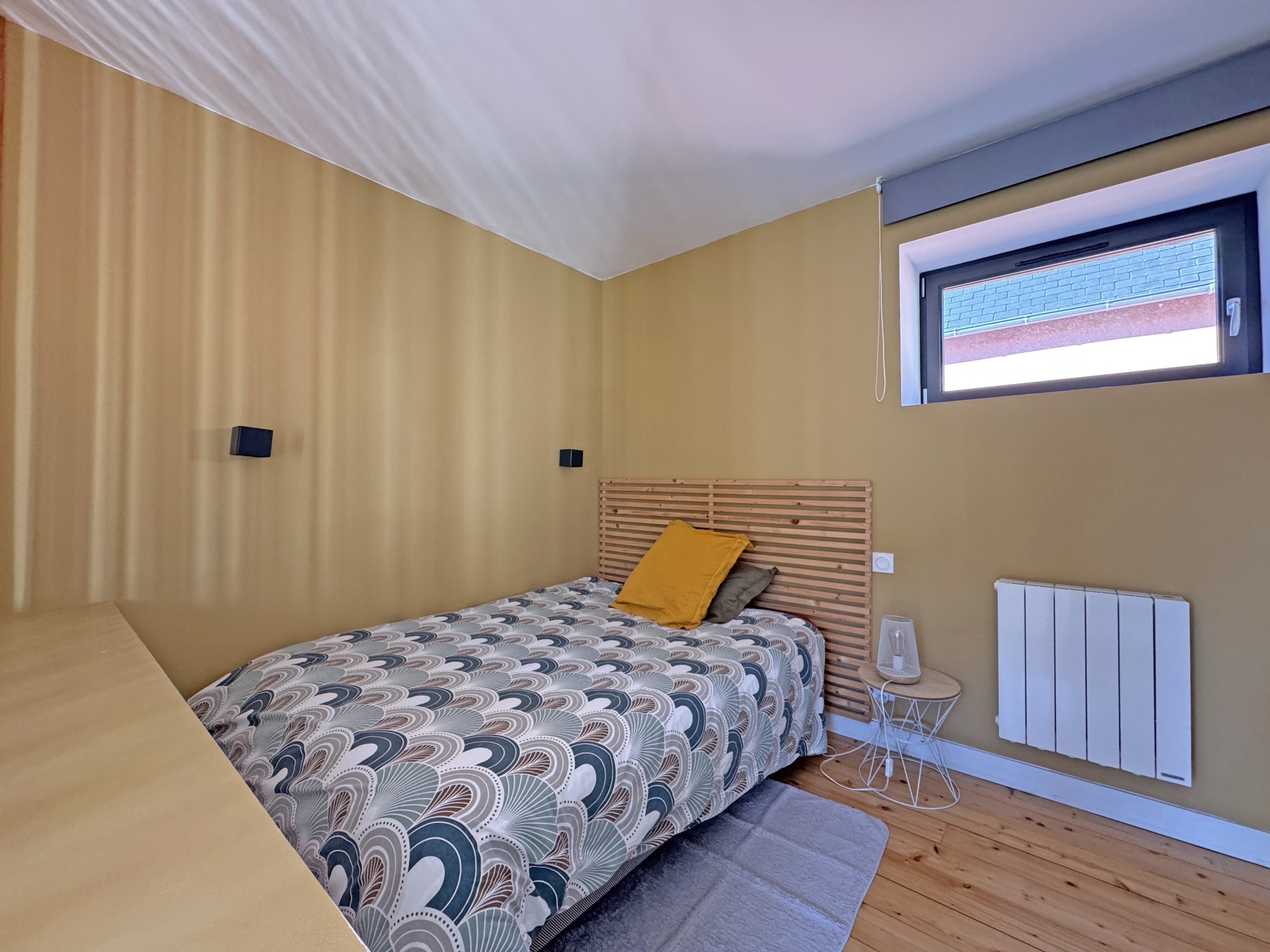  QUIMPER , A REINVENTED HOUSE OF CHARACTER AND TWO APPARTEMENTS - 物件實景
