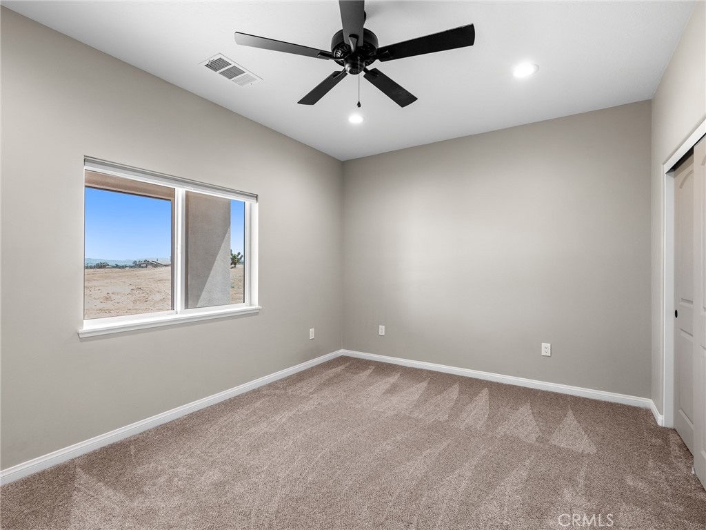 Phelan, California, 92371, United States, 3 Bedrooms Bedrooms, ,3 BathroomsBathrooms,Residential,For Sale,1927192