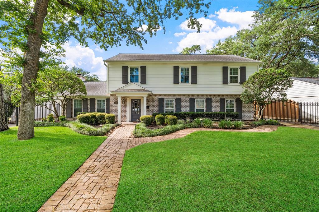 Houston, Texas, 77079, United States, 4 Bedrooms Bedrooms, ,3 BathroomsBathrooms,Residential,For Sale,1856423